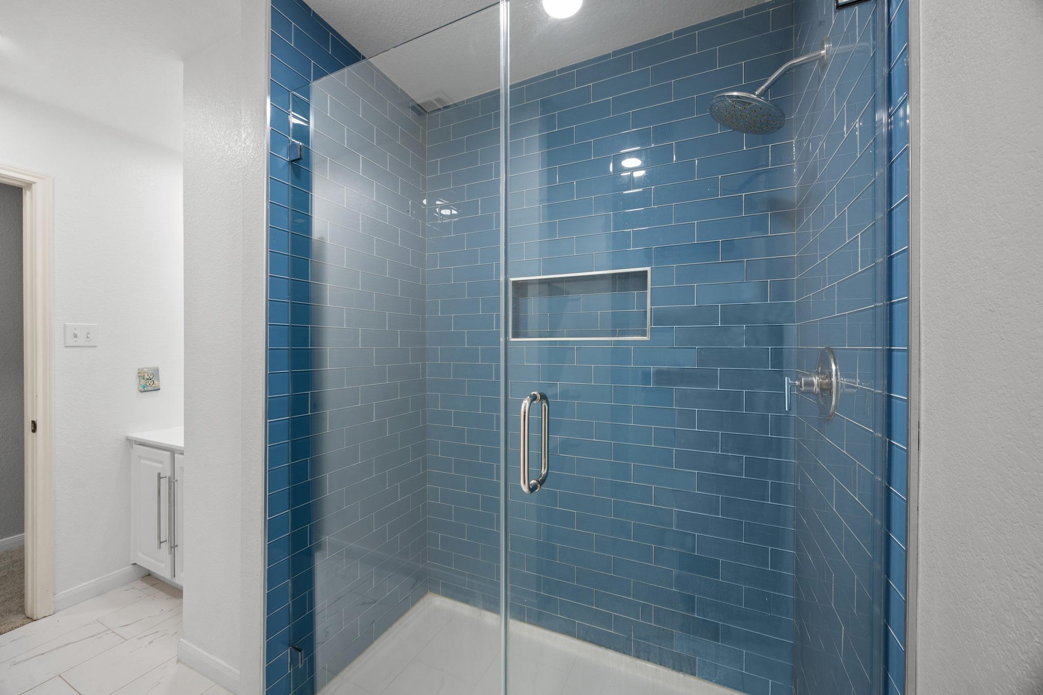 1516 Lorson LOOP