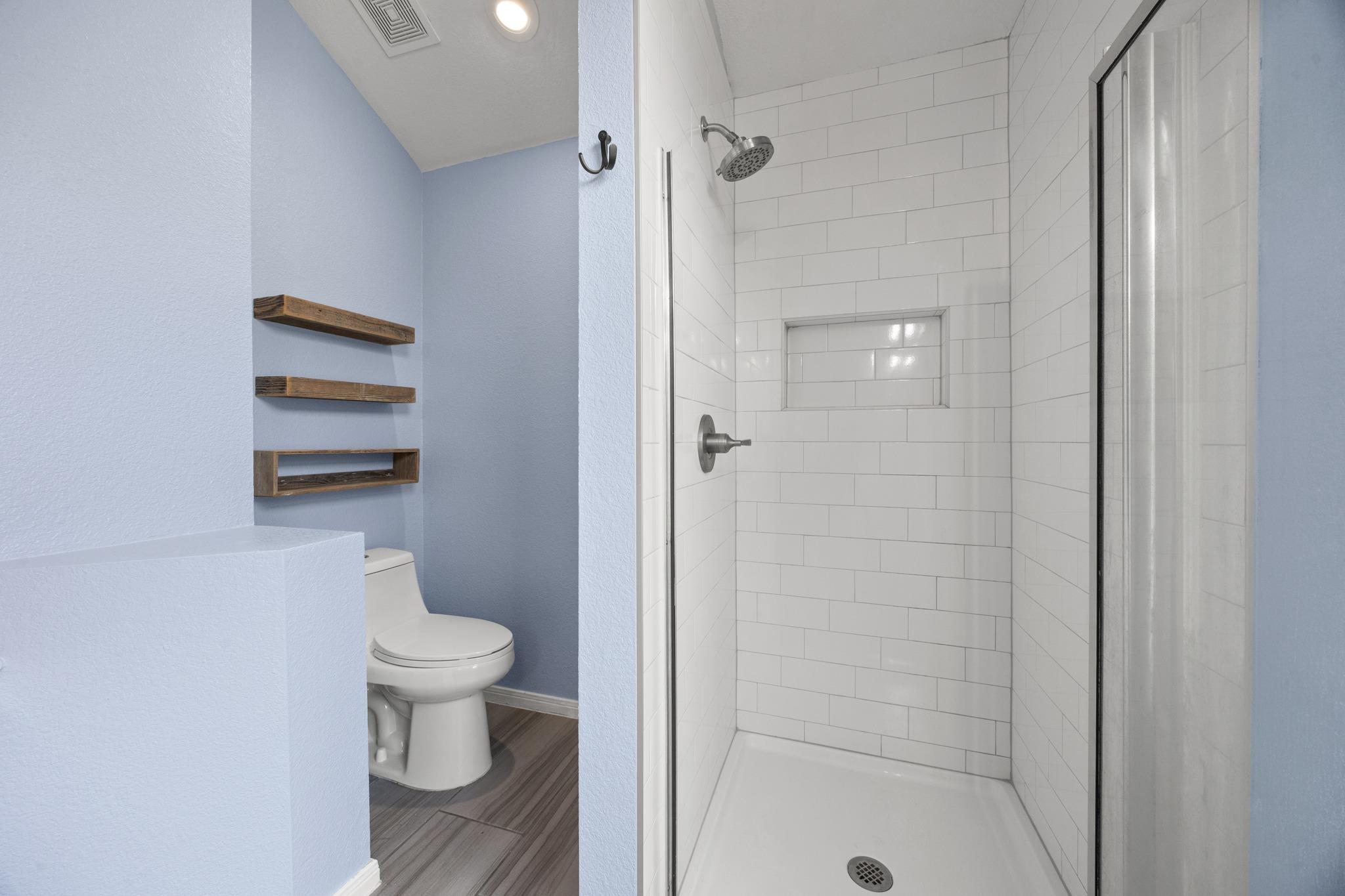 1516 Lorson LOOP