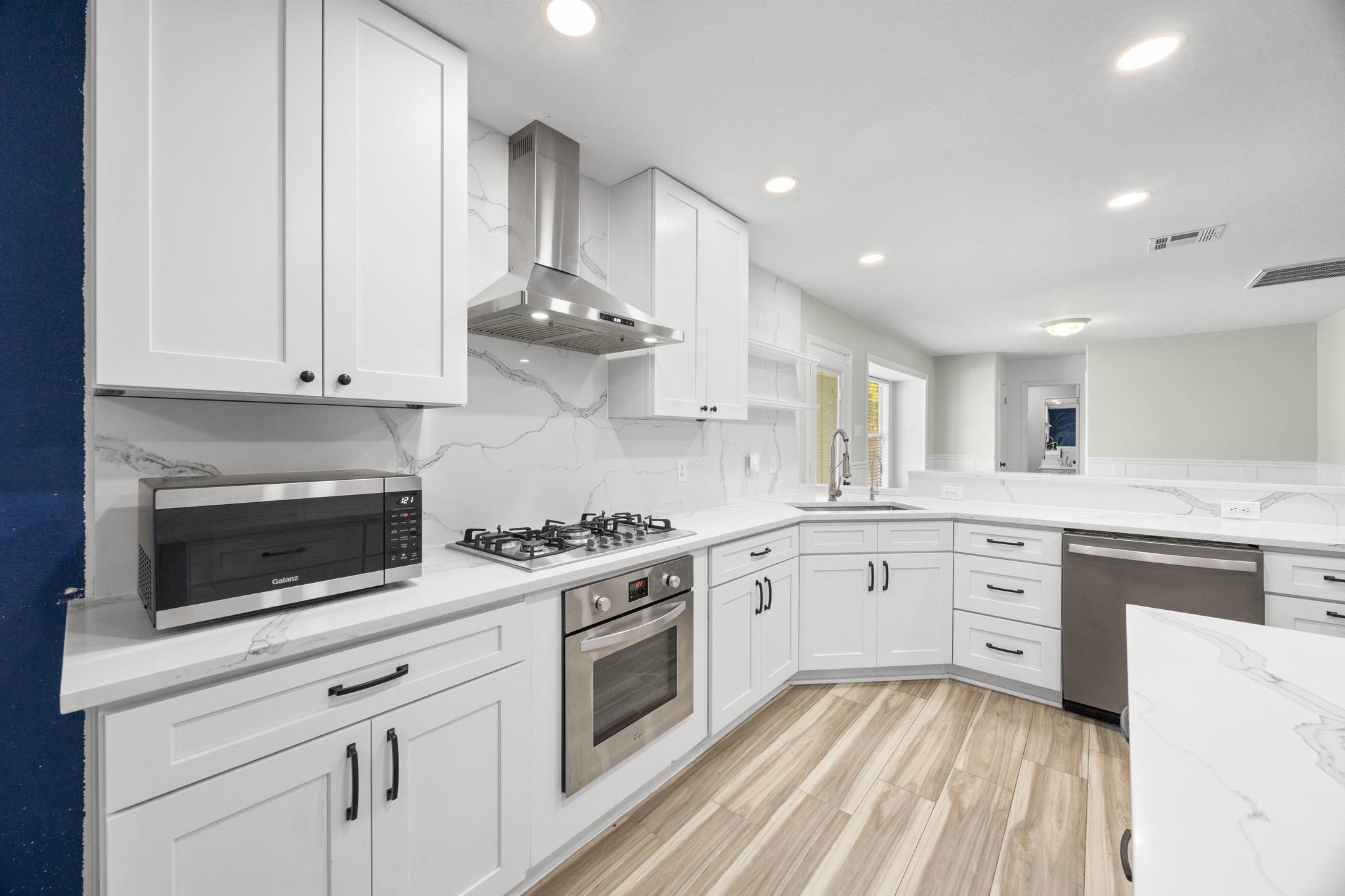 1516 Lorson LOOP