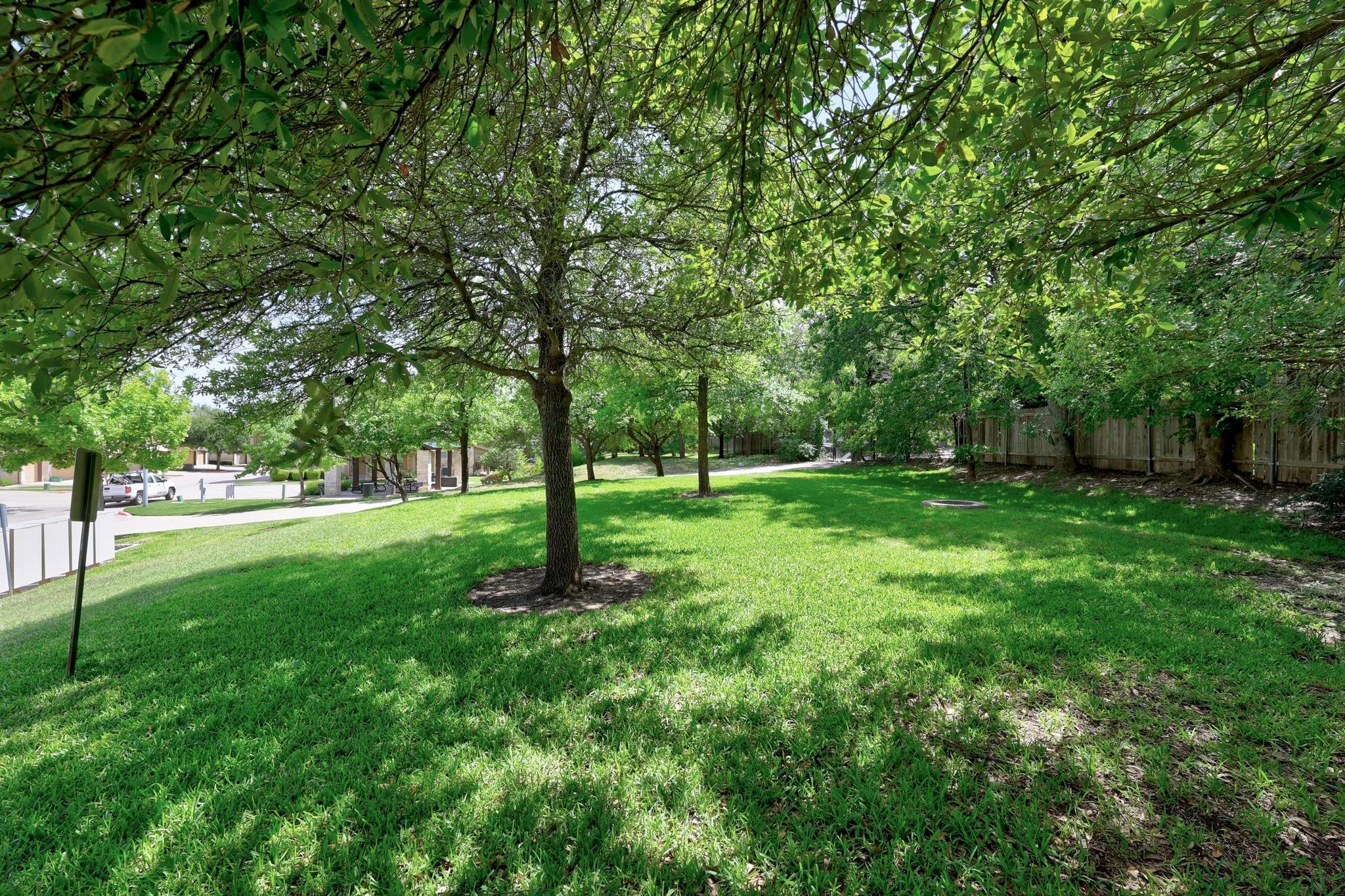 1310 W Parmer LN # 9B