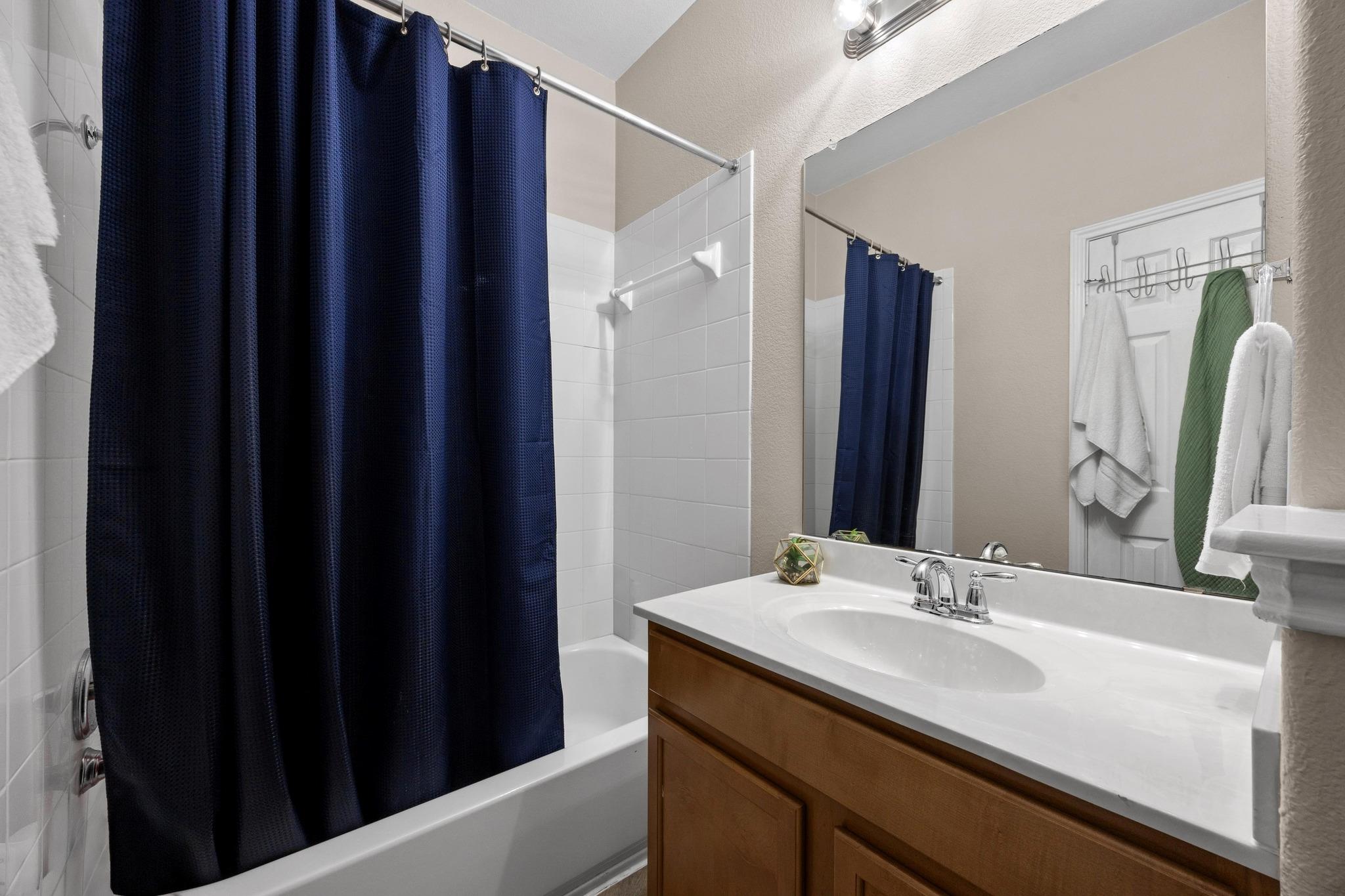 1310 W Parmer LN # 9B