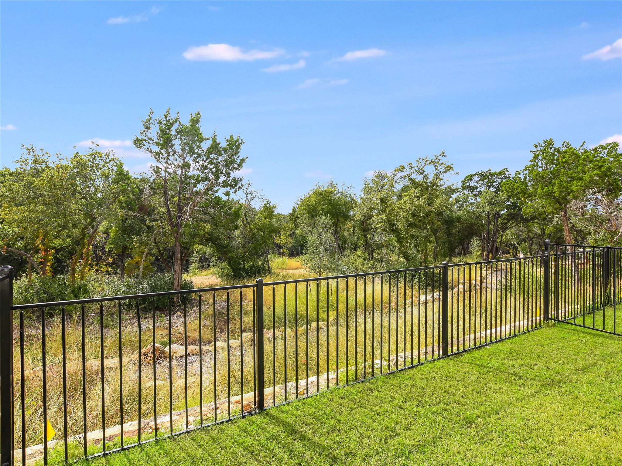 12001 Vista Parke DR # 903