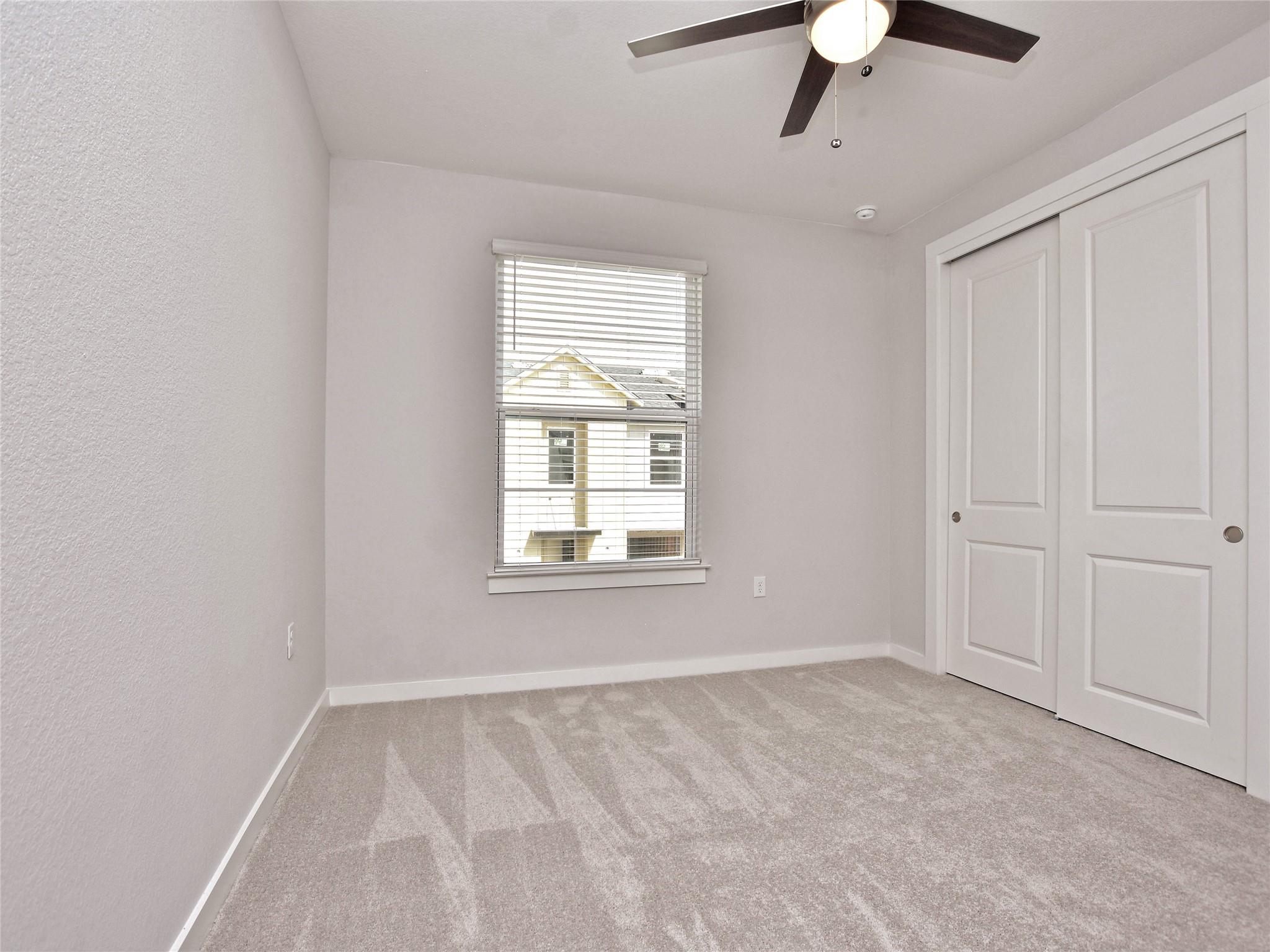 12001 Vista Parke DR # 903