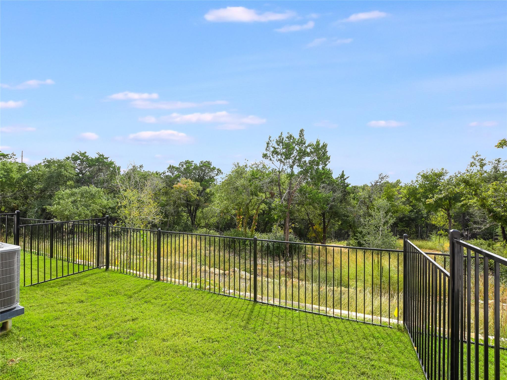 12001 Vista Parke DR # 903