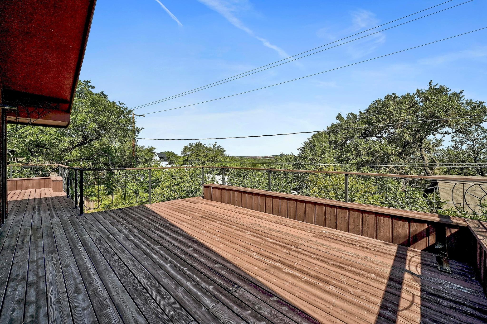 2204 Spring Creek DR