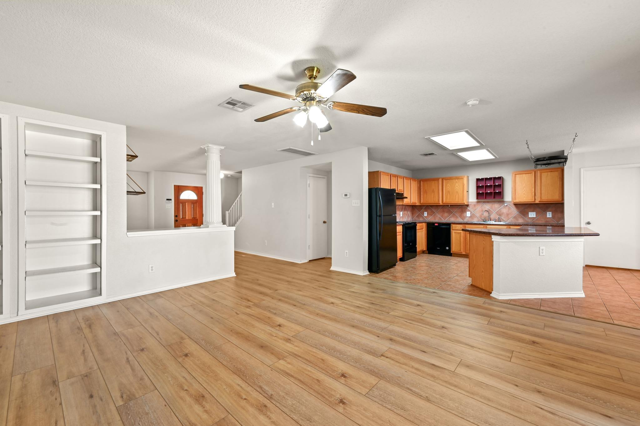 11140 Currin LN