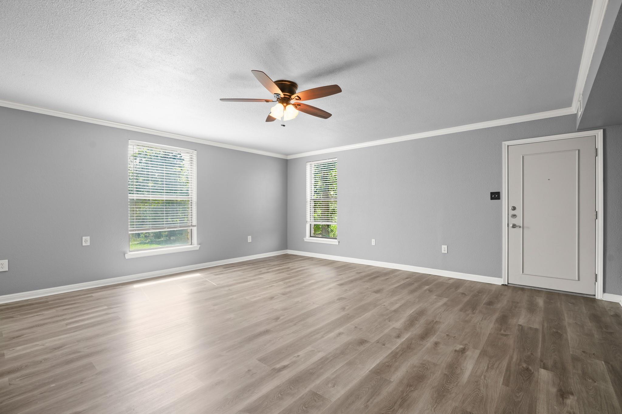 13901 FM 1826