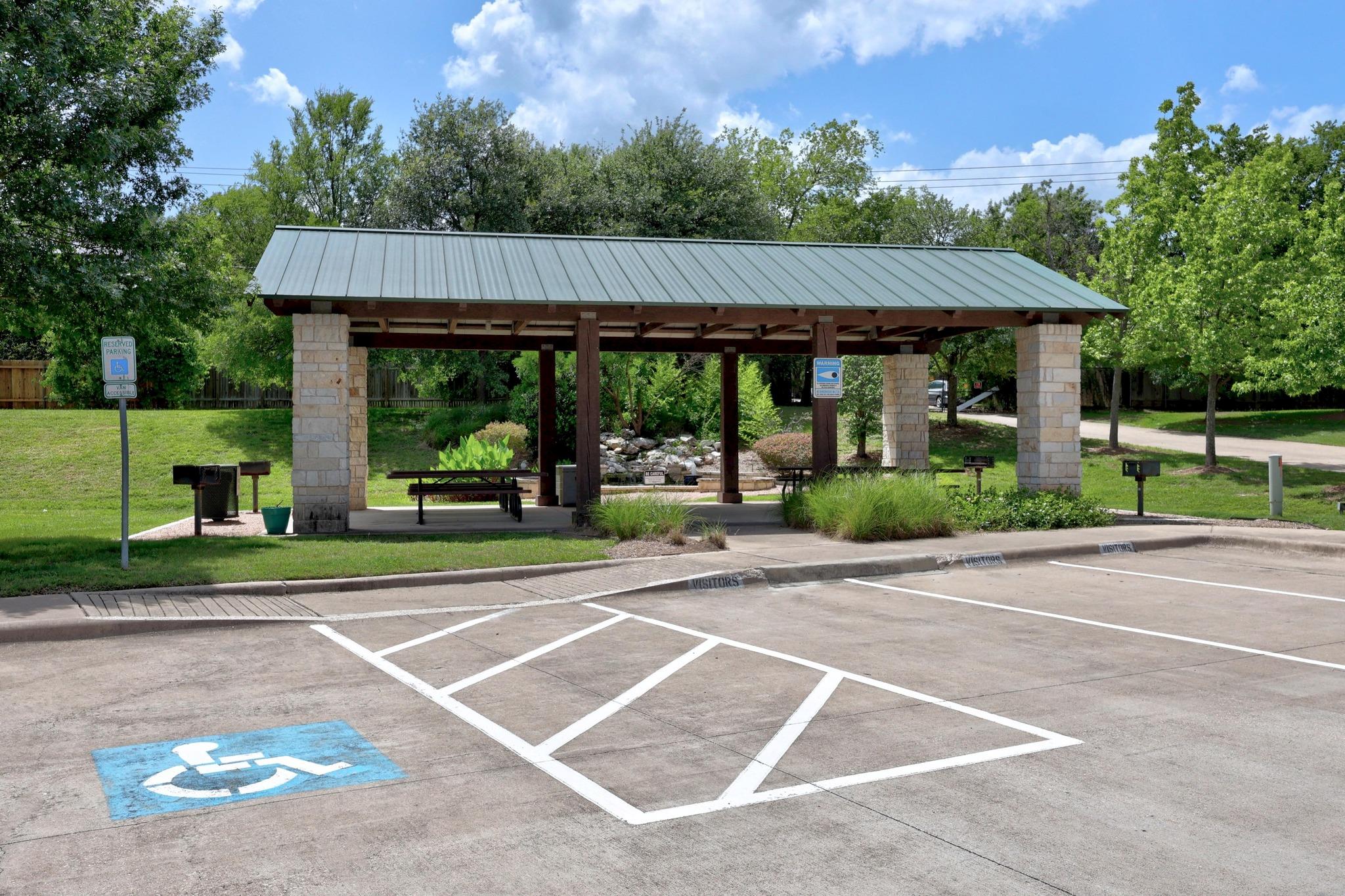 1310 W Parmer LN # 9B