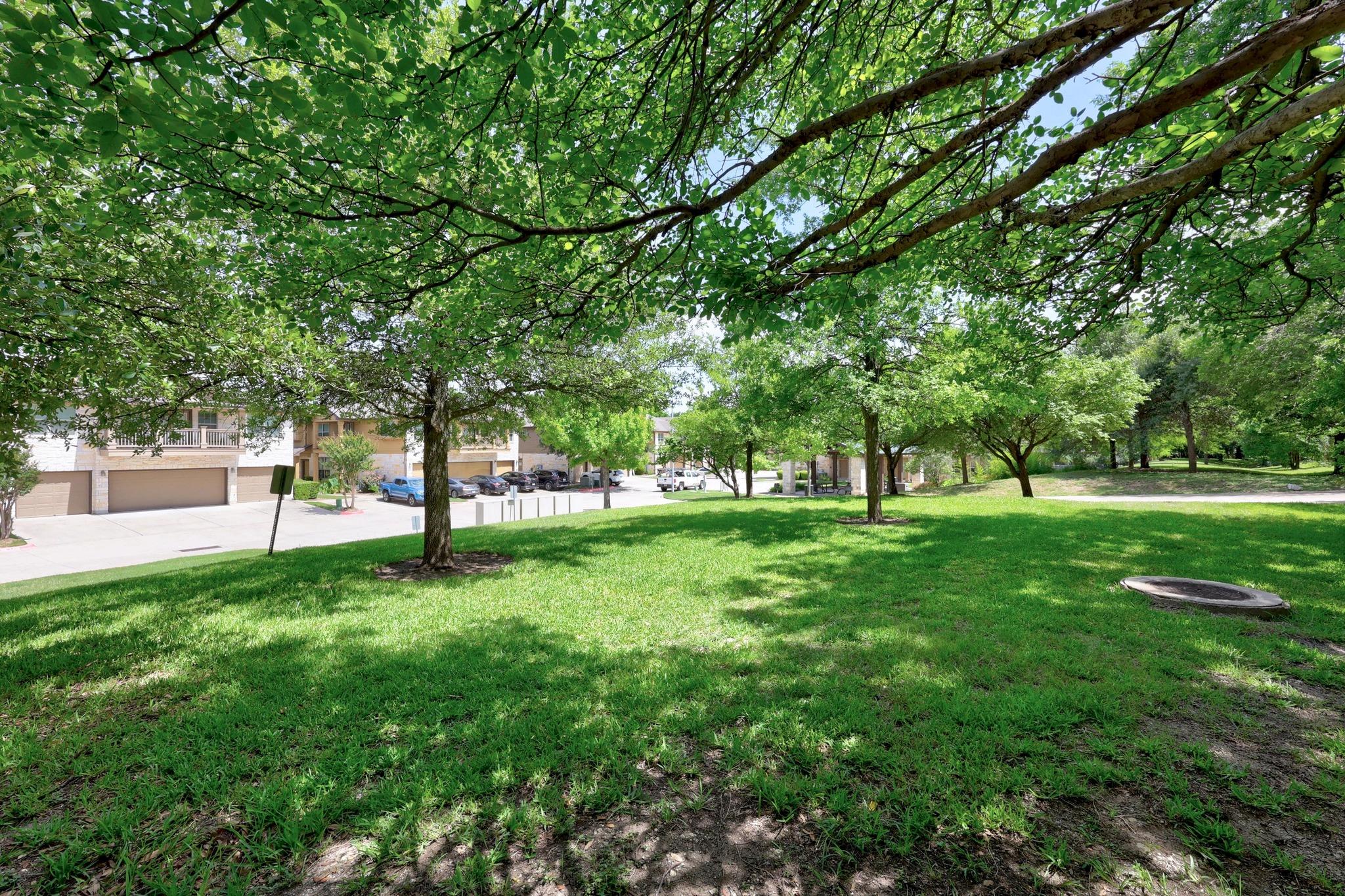 1310 W Parmer LN # 9B