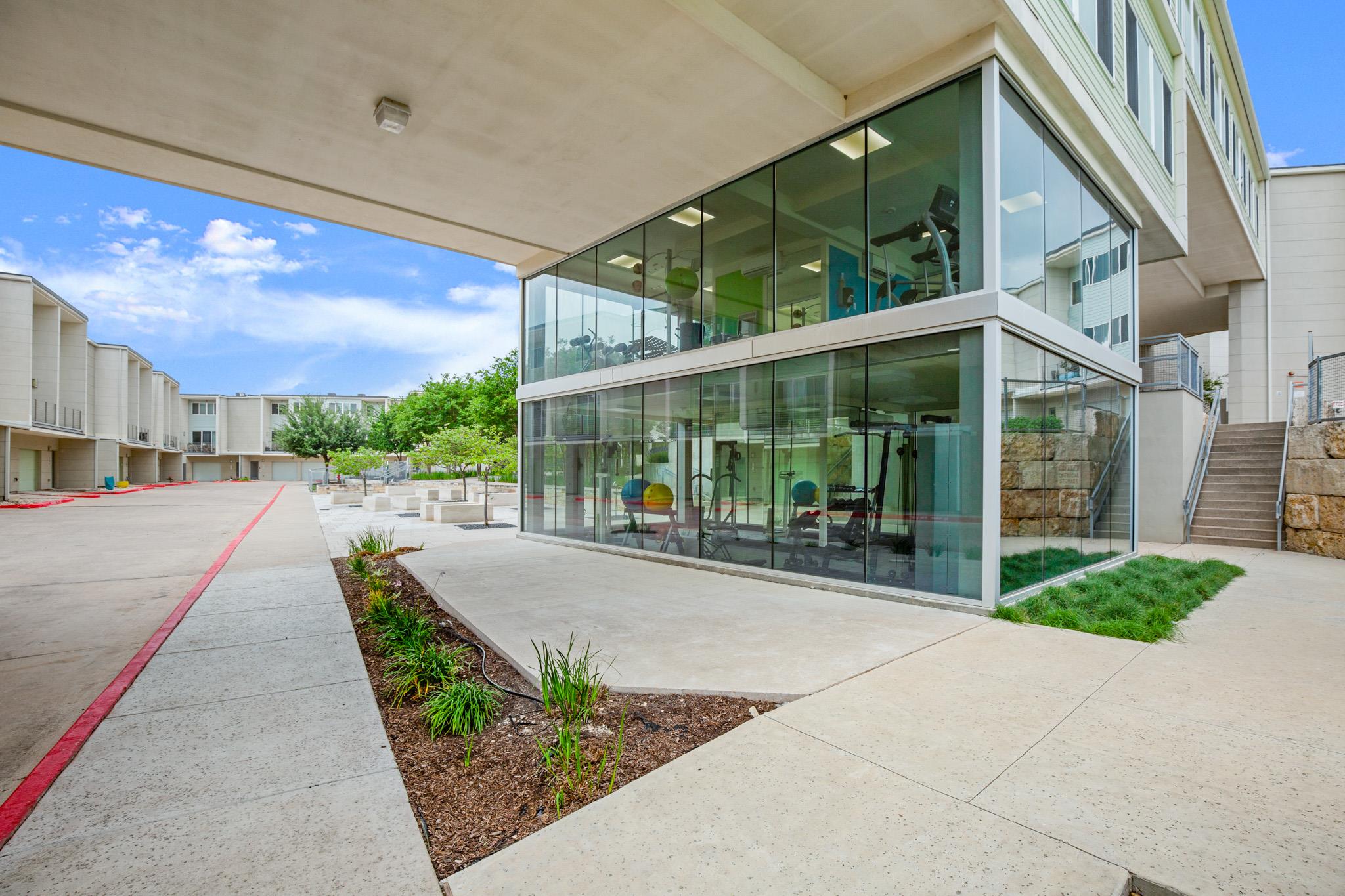 604 N Bluff DR # 235