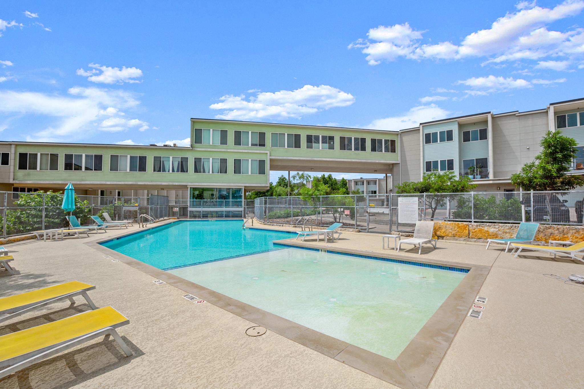 604 N Bluff DR # 235