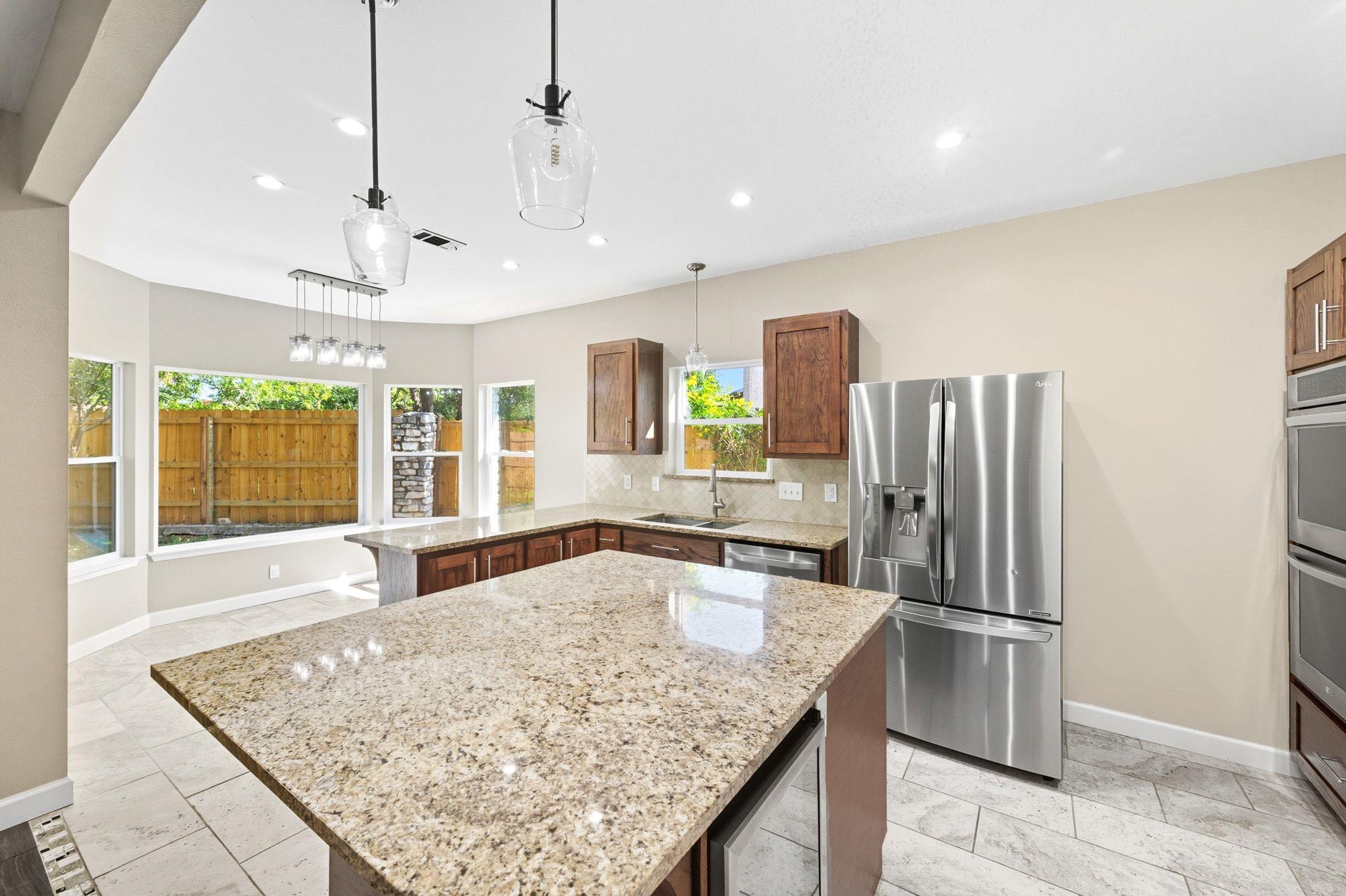 1904 Cedar Ridge DR