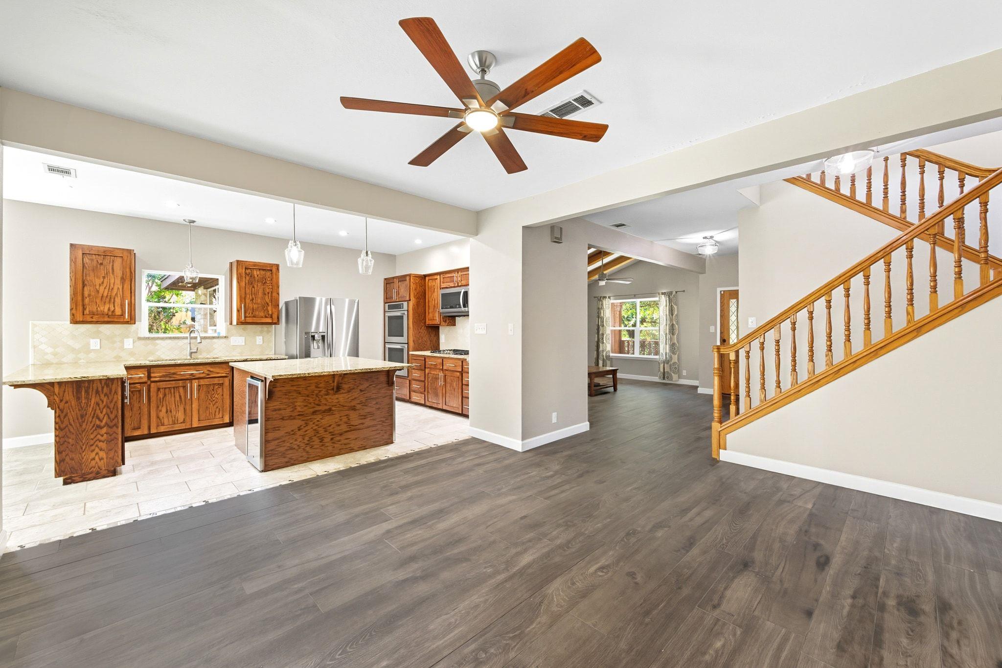 1904 Cedar Ridge DR