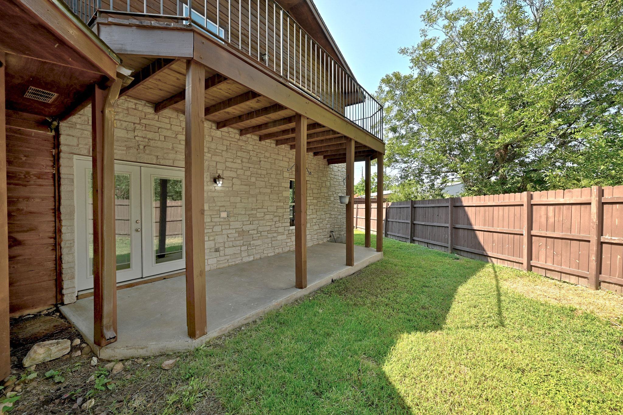 1904 Cedar Ridge DR