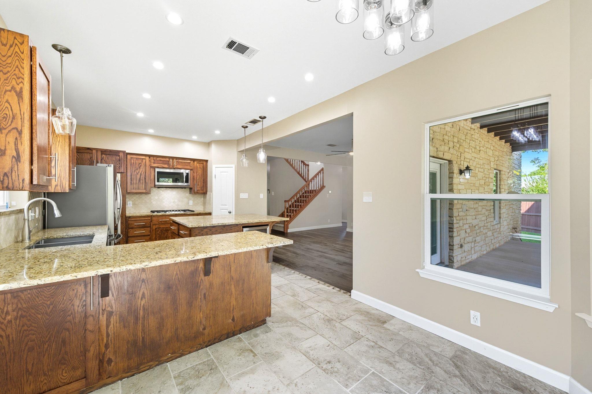 1904 Cedar Ridge DR