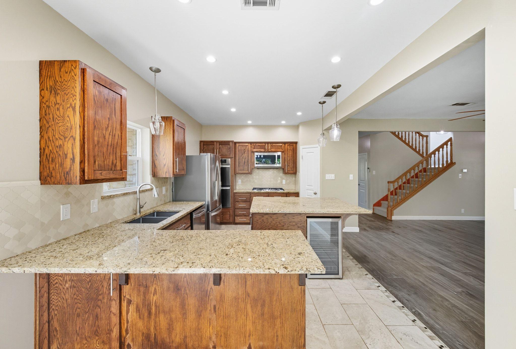 1904 Cedar Ridge DR
