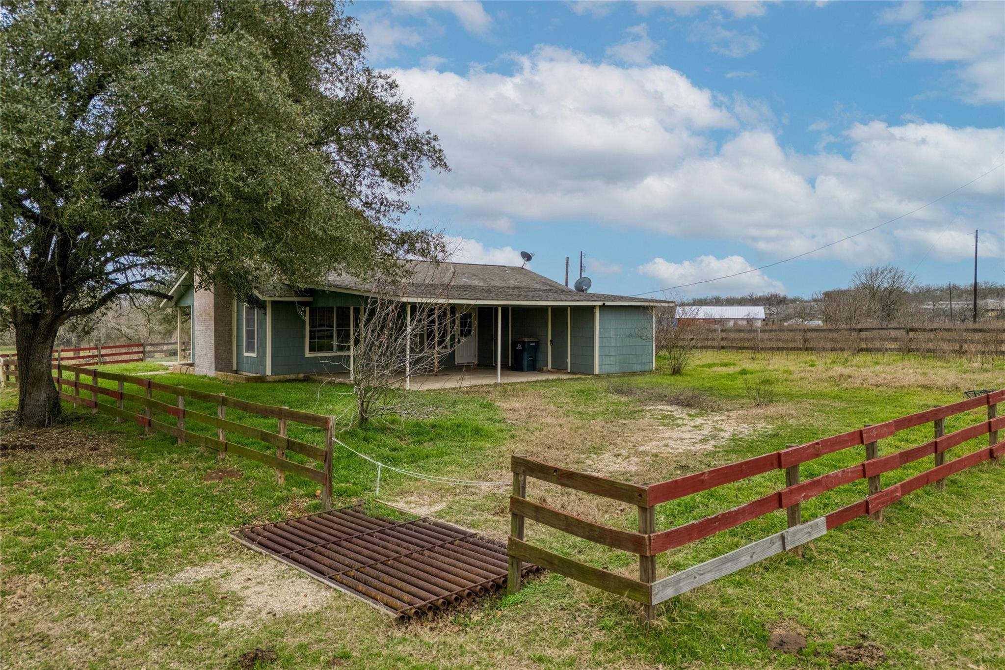 103 Robin LN