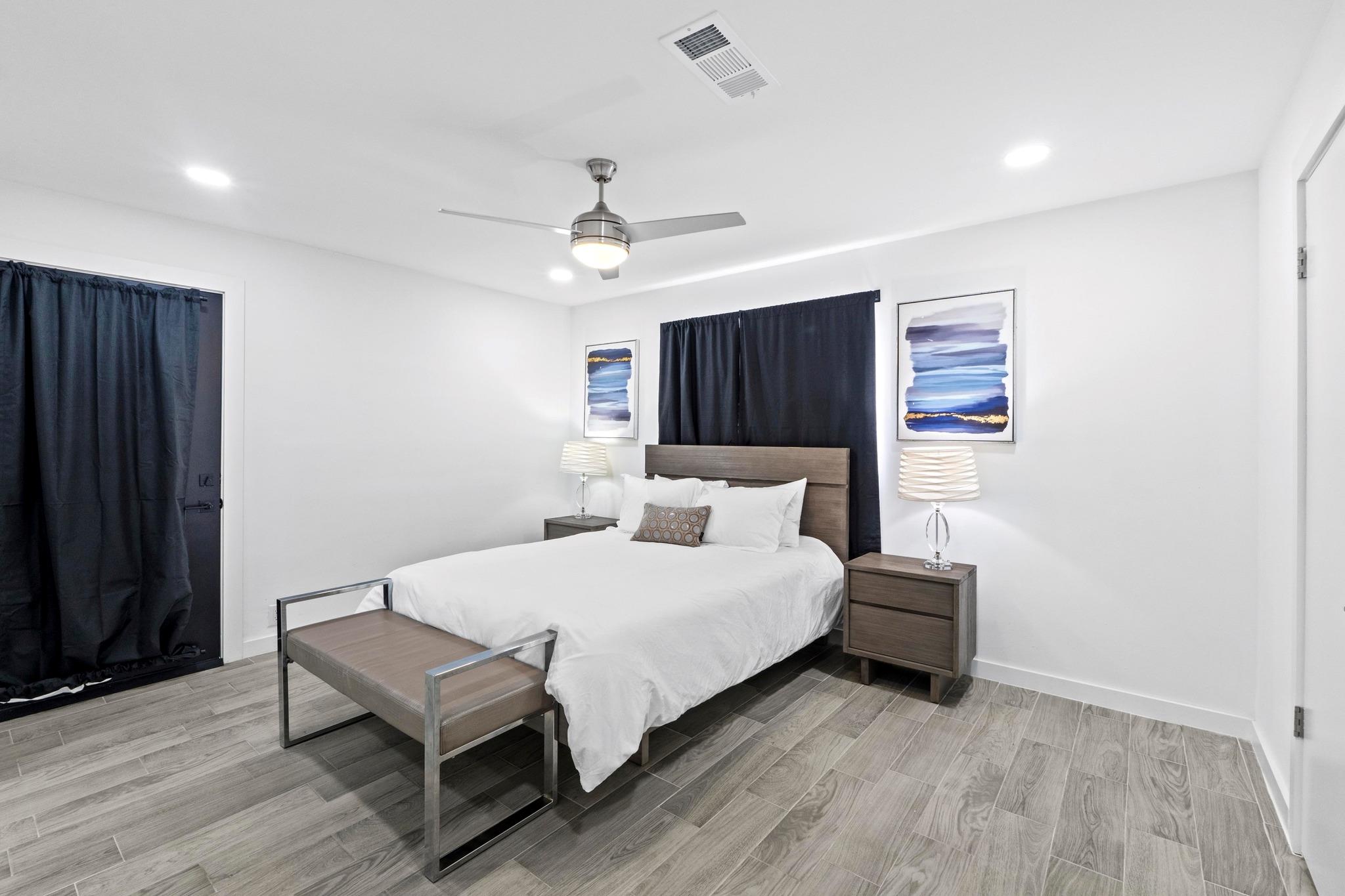 3520 Highland View DR