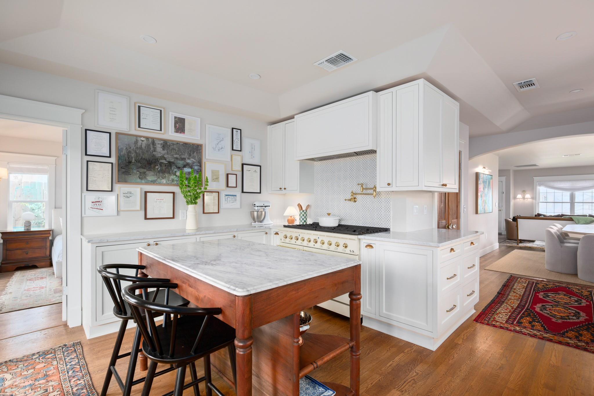 2109 Travis Heights BLVD