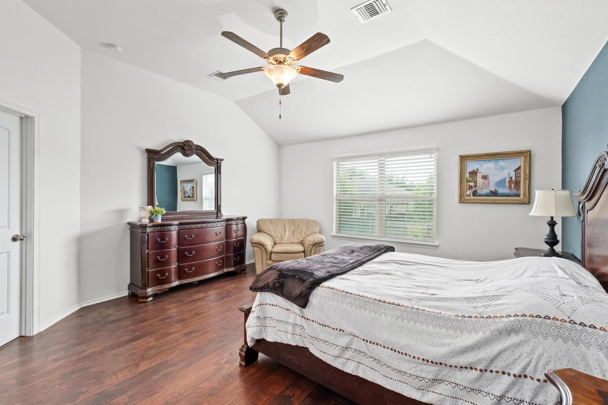 160 Vermilion Marble TRL