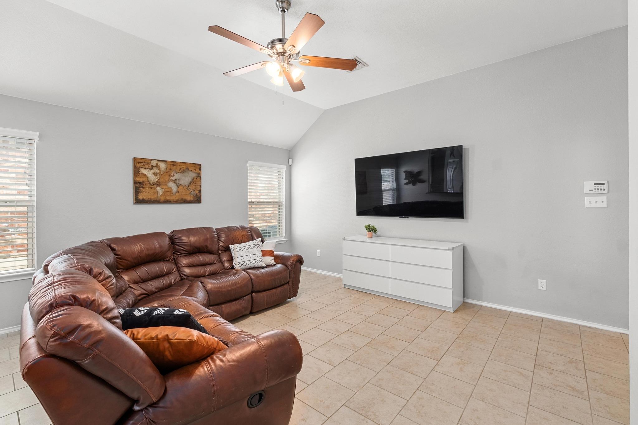 160 Vermilion Marble TRL