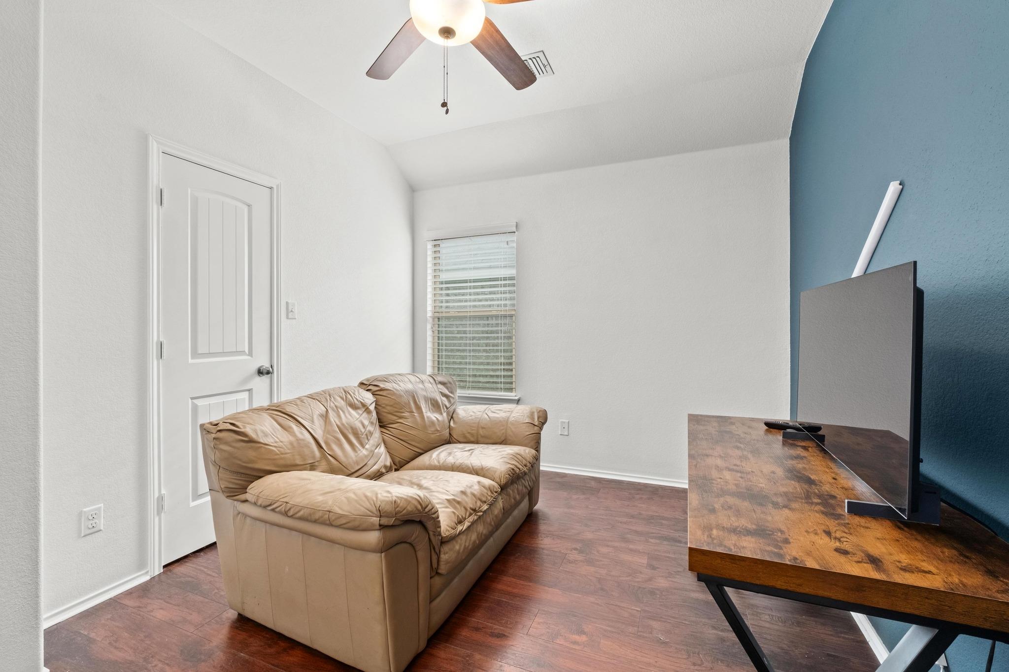 160 Vermilion Marble TRL