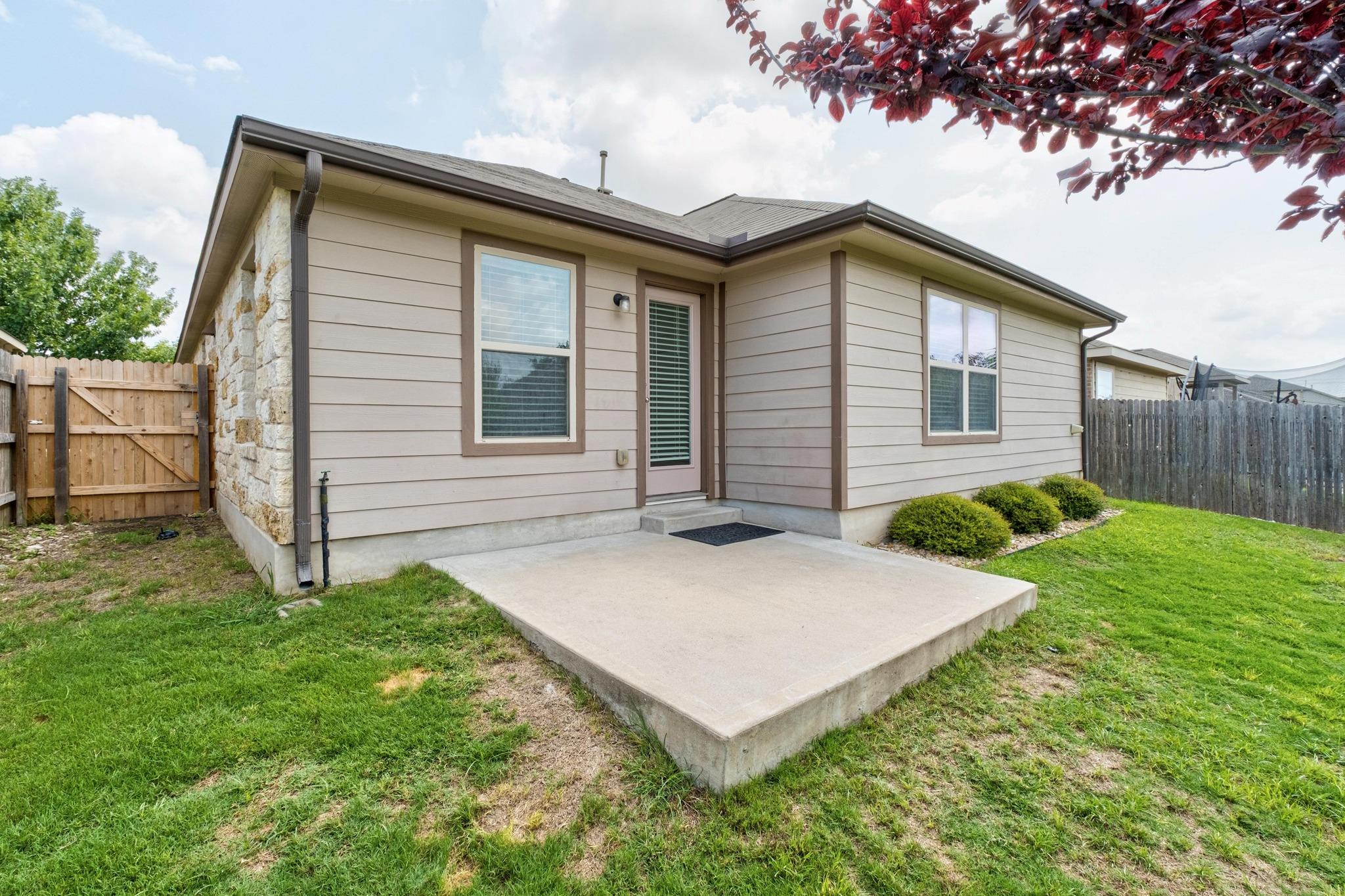160 Vermilion Marble TRL