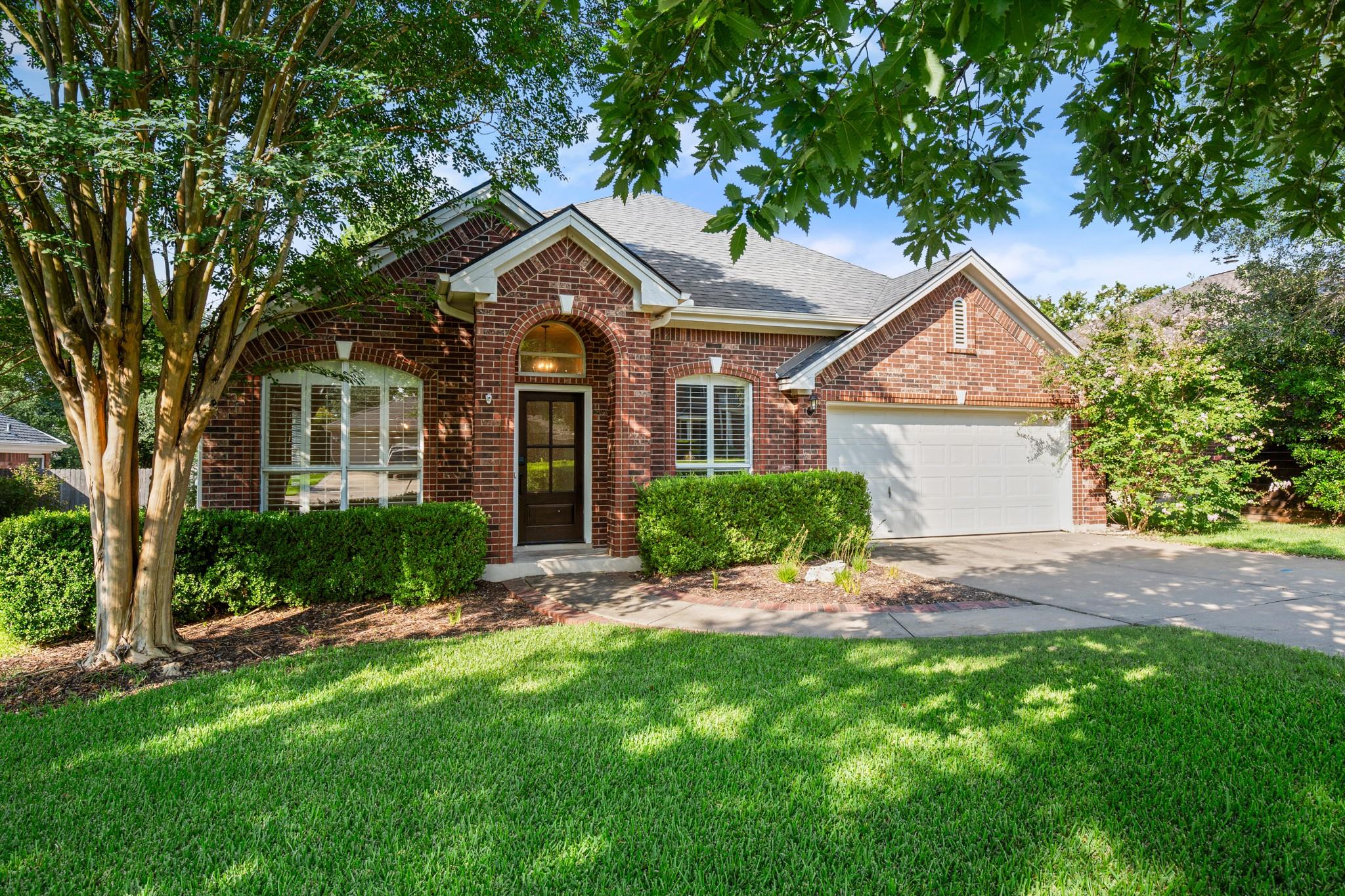 10807 Pinkney LN