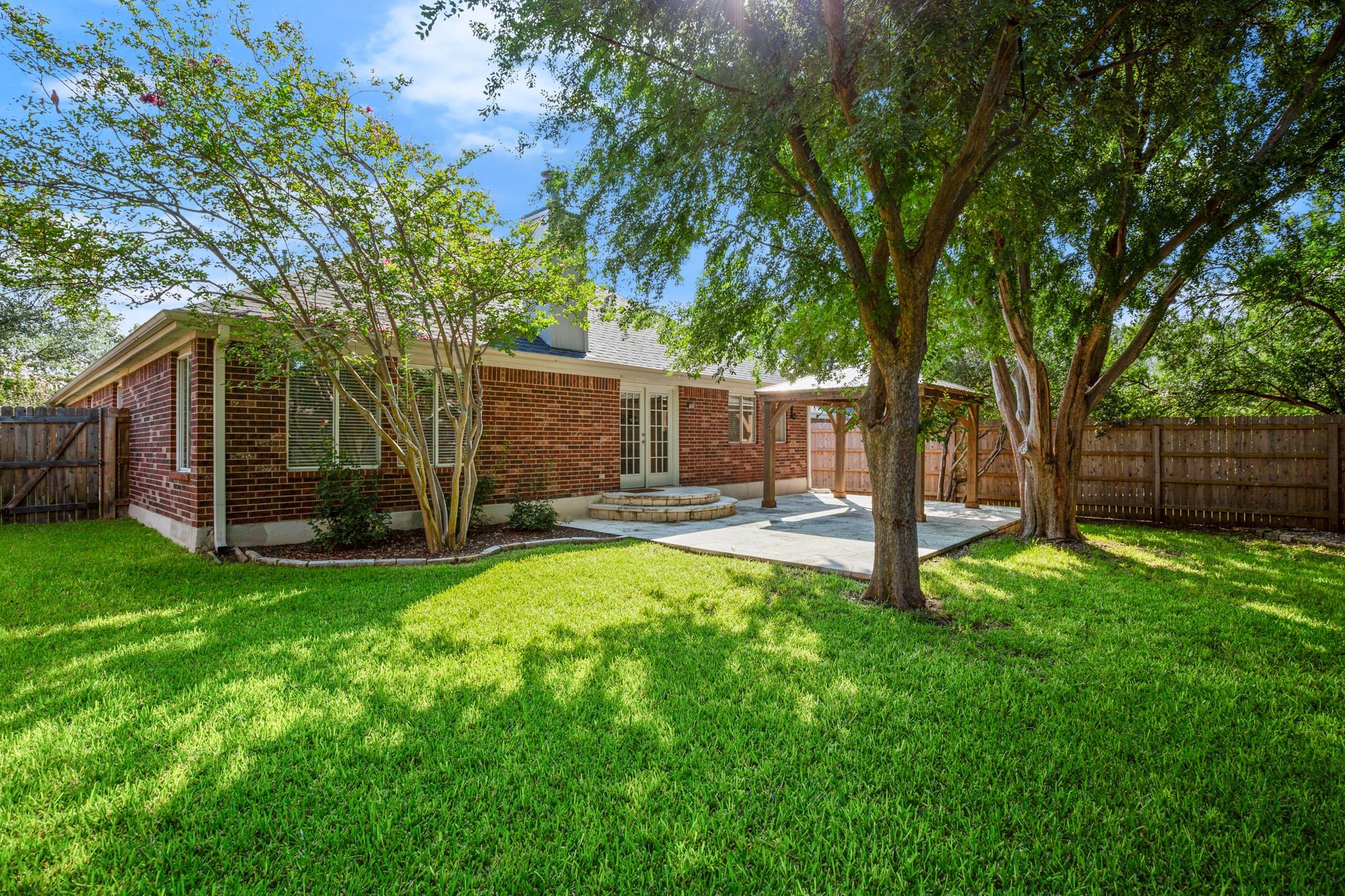 10807 Pinkney LN