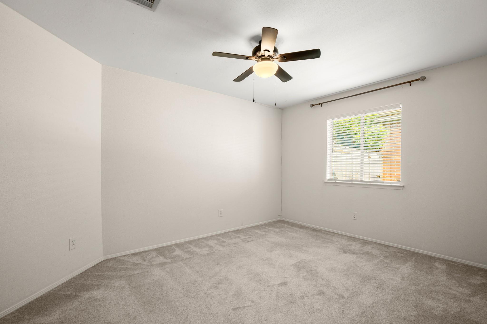 10807 Pinkney LN