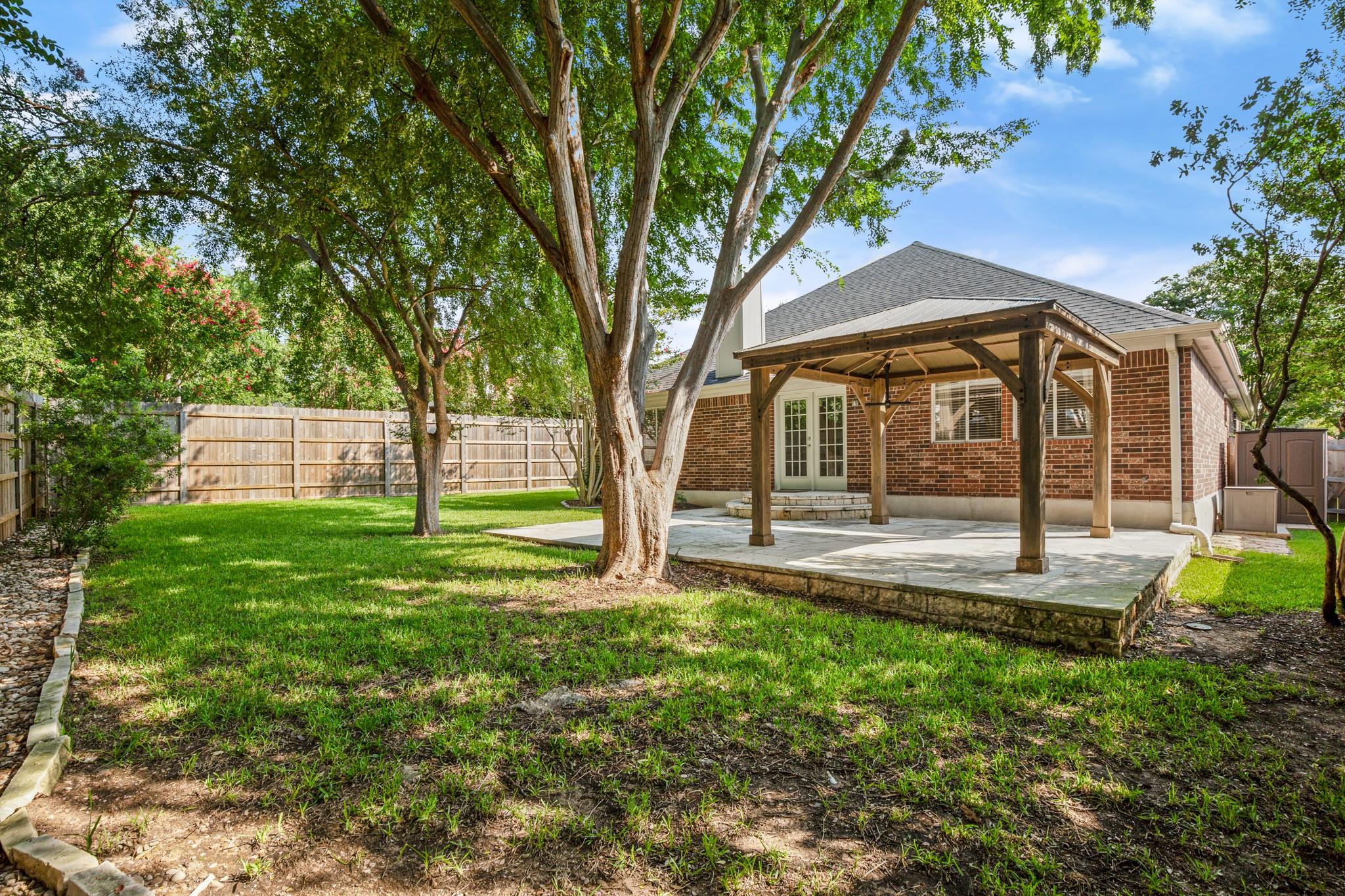 10807 Pinkney LN