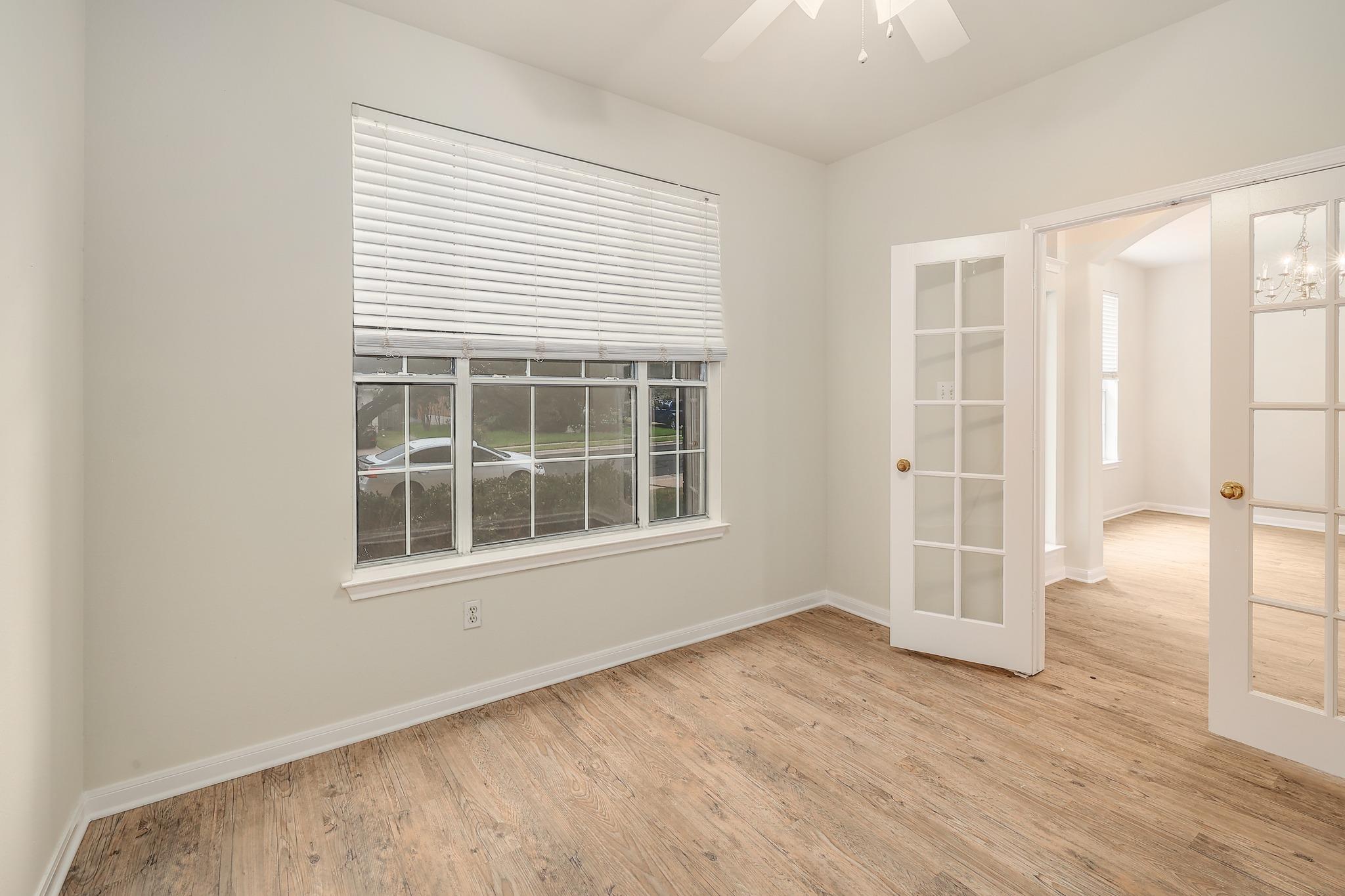 102 Chandler Pointe LOOP