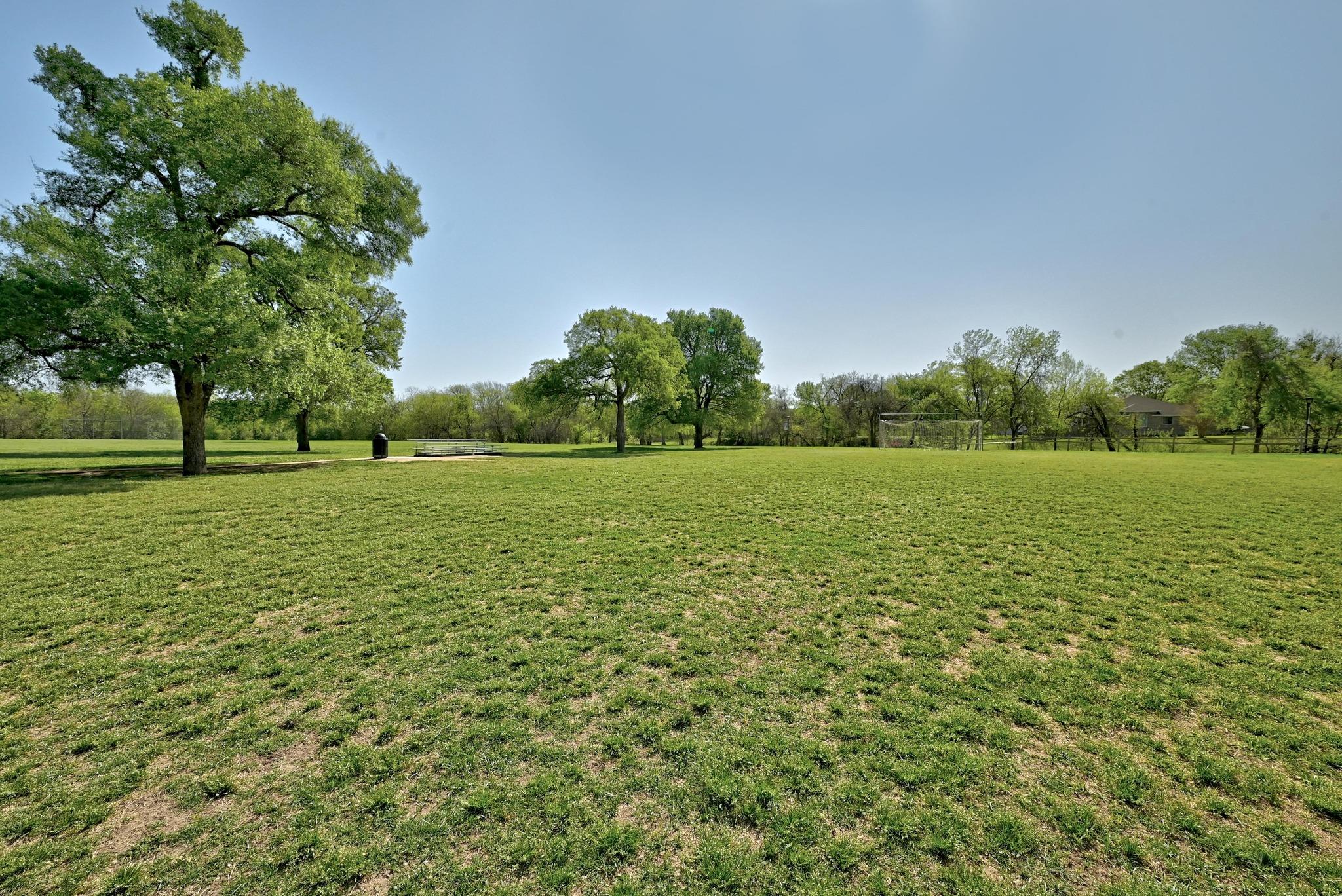 102 Chandler Pointe LOOP