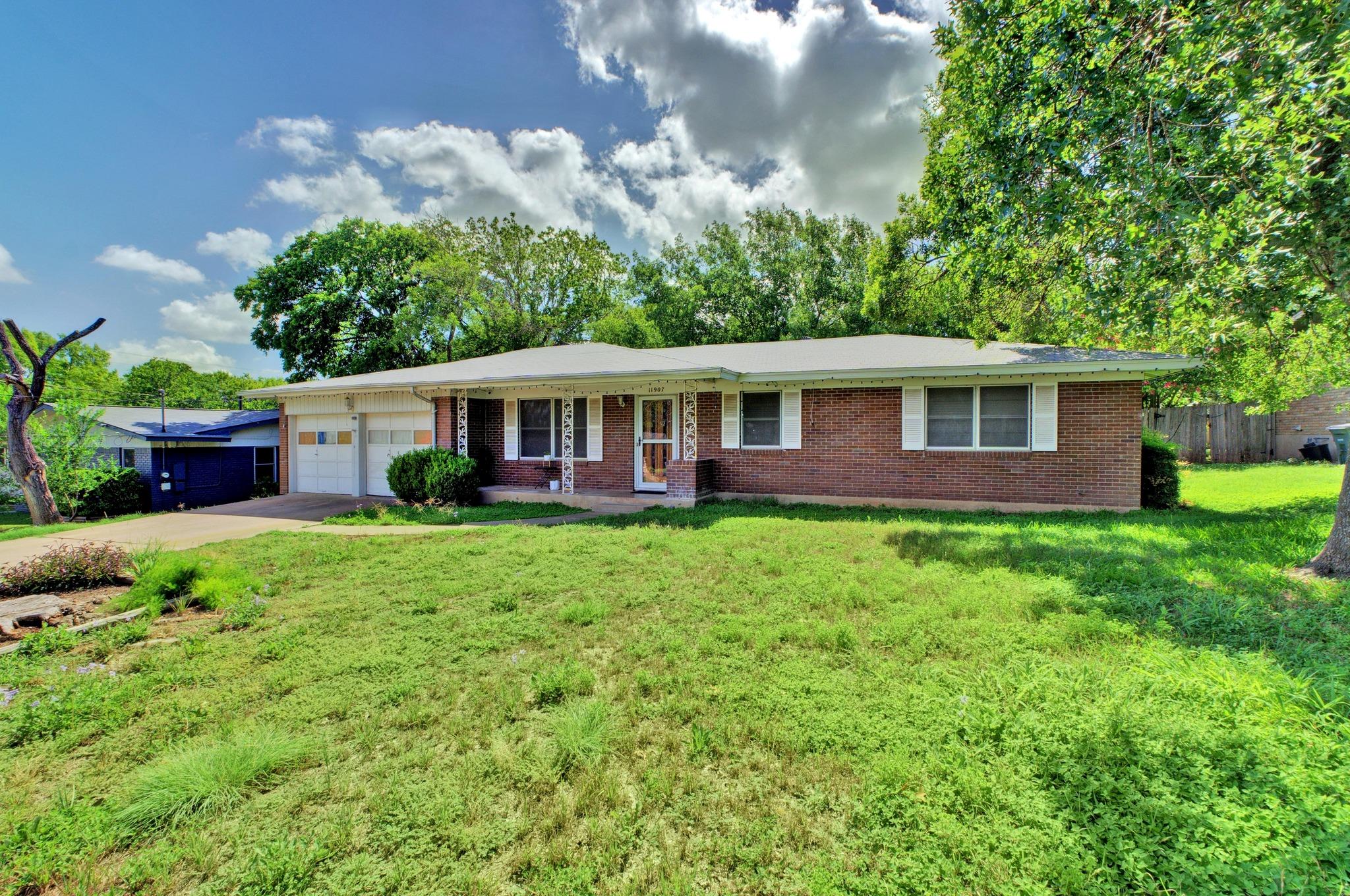 11907 Oak TRL
