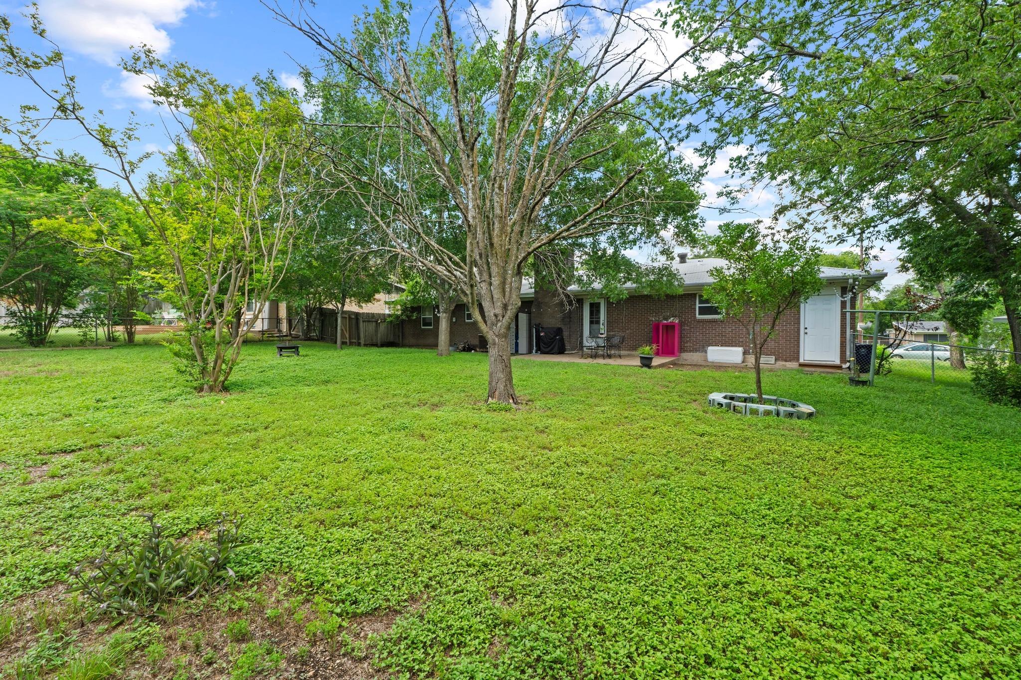 11907 Oak TRL