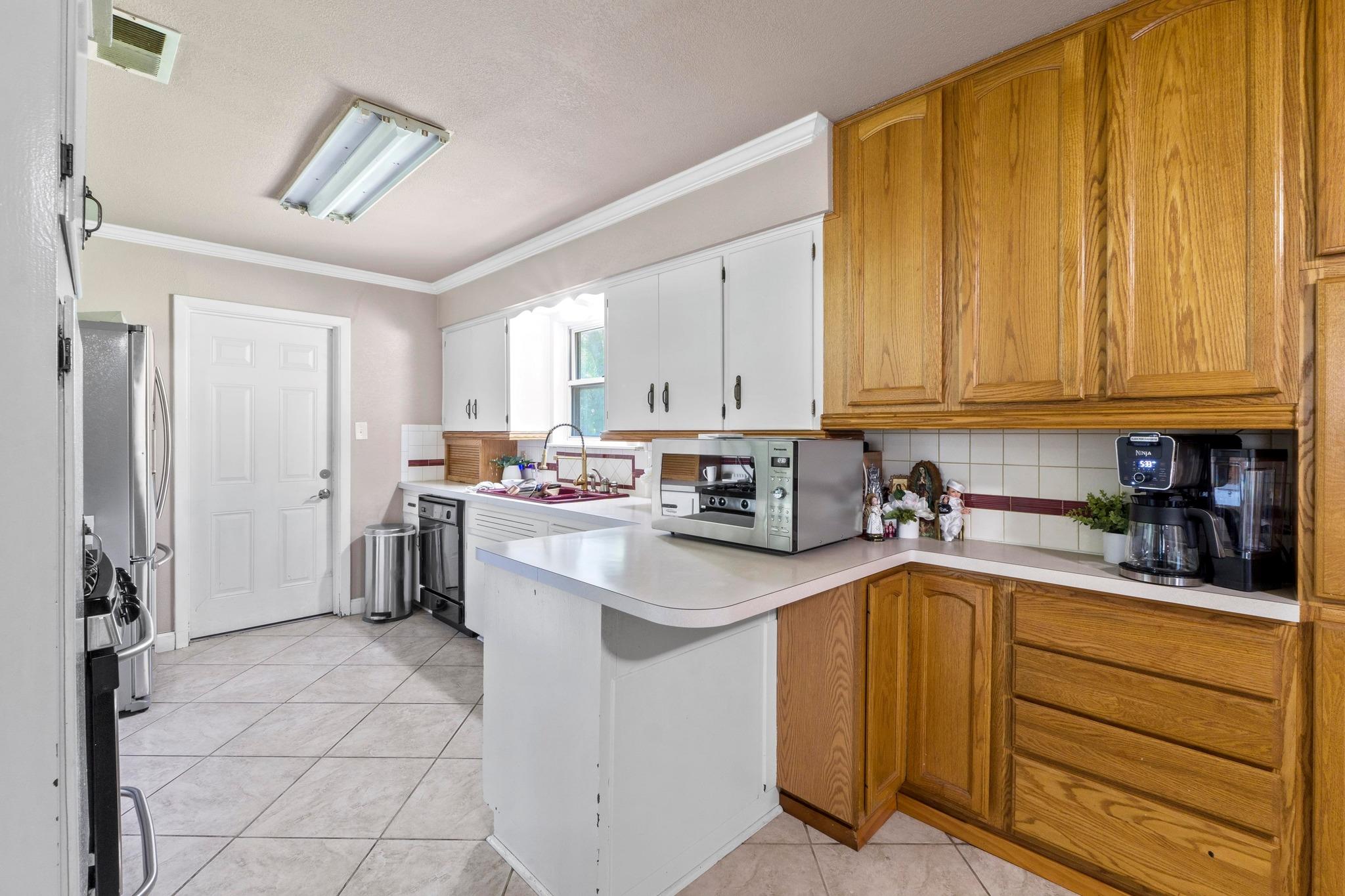 11907 Oak TRL