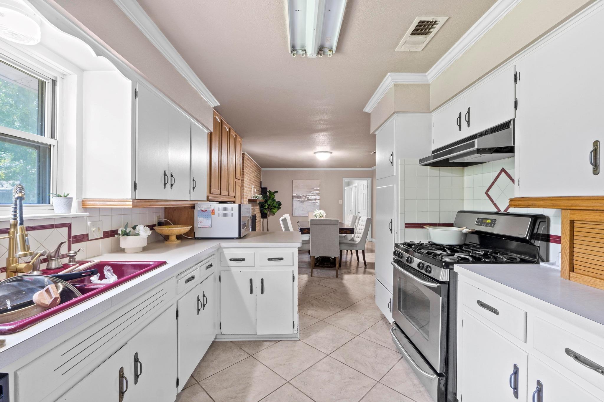 11907 Oak TRL