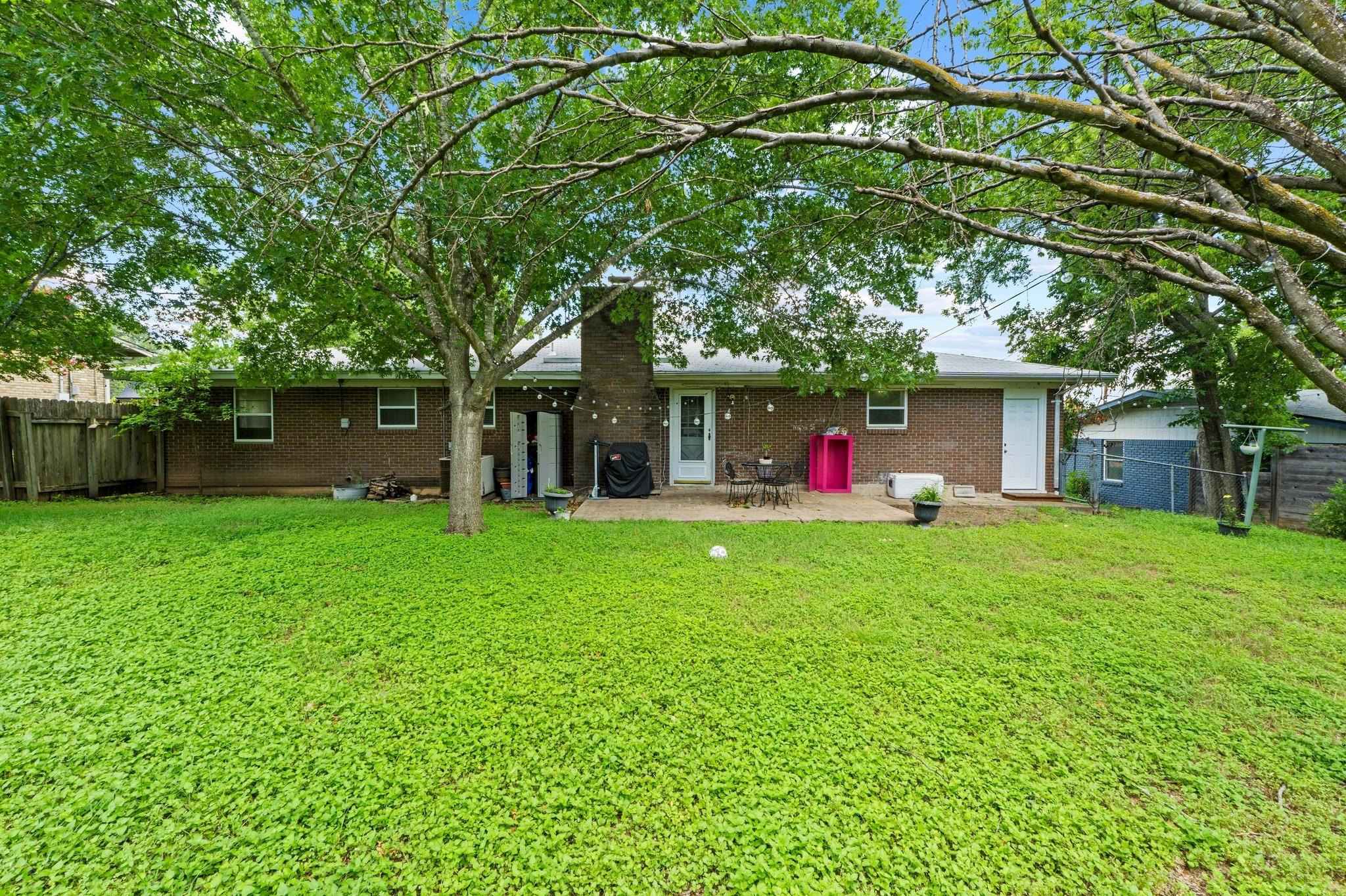 11907 Oak TRL