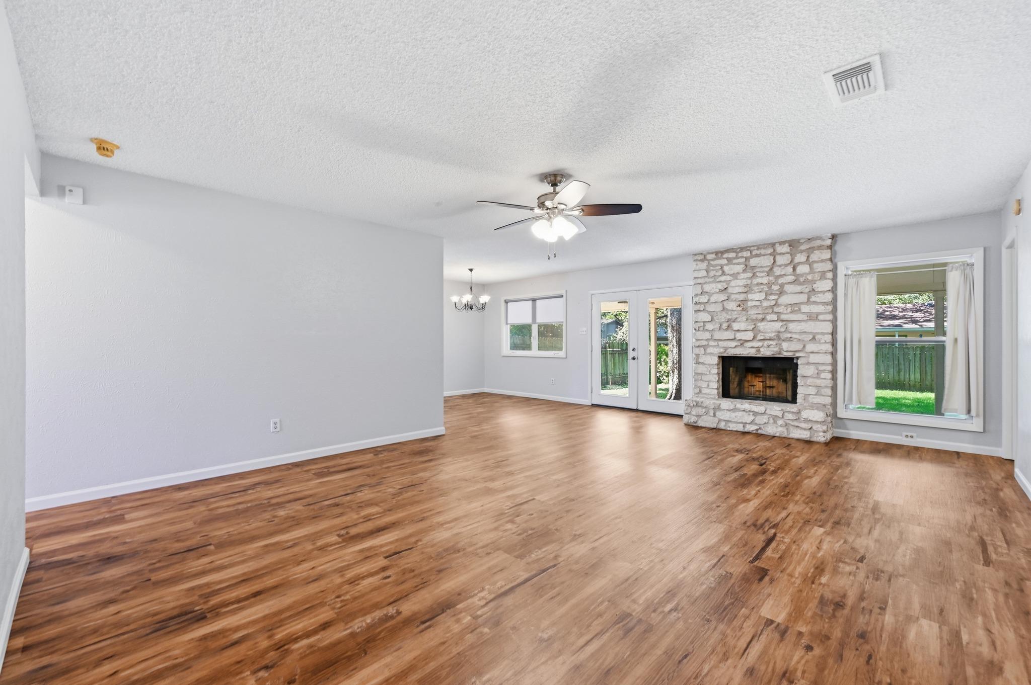 5509 Porsche LN
