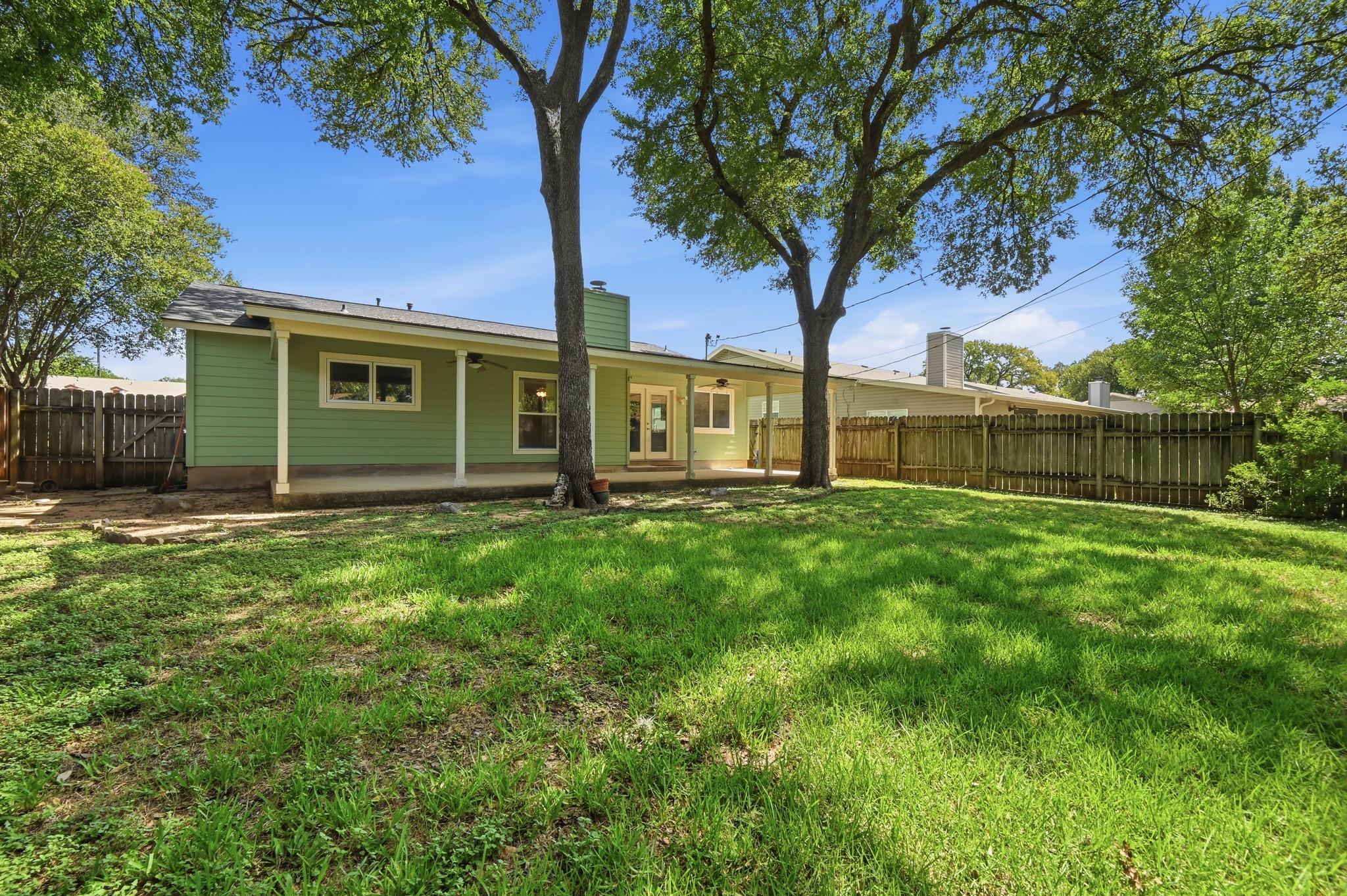 5509 Porsche LN
