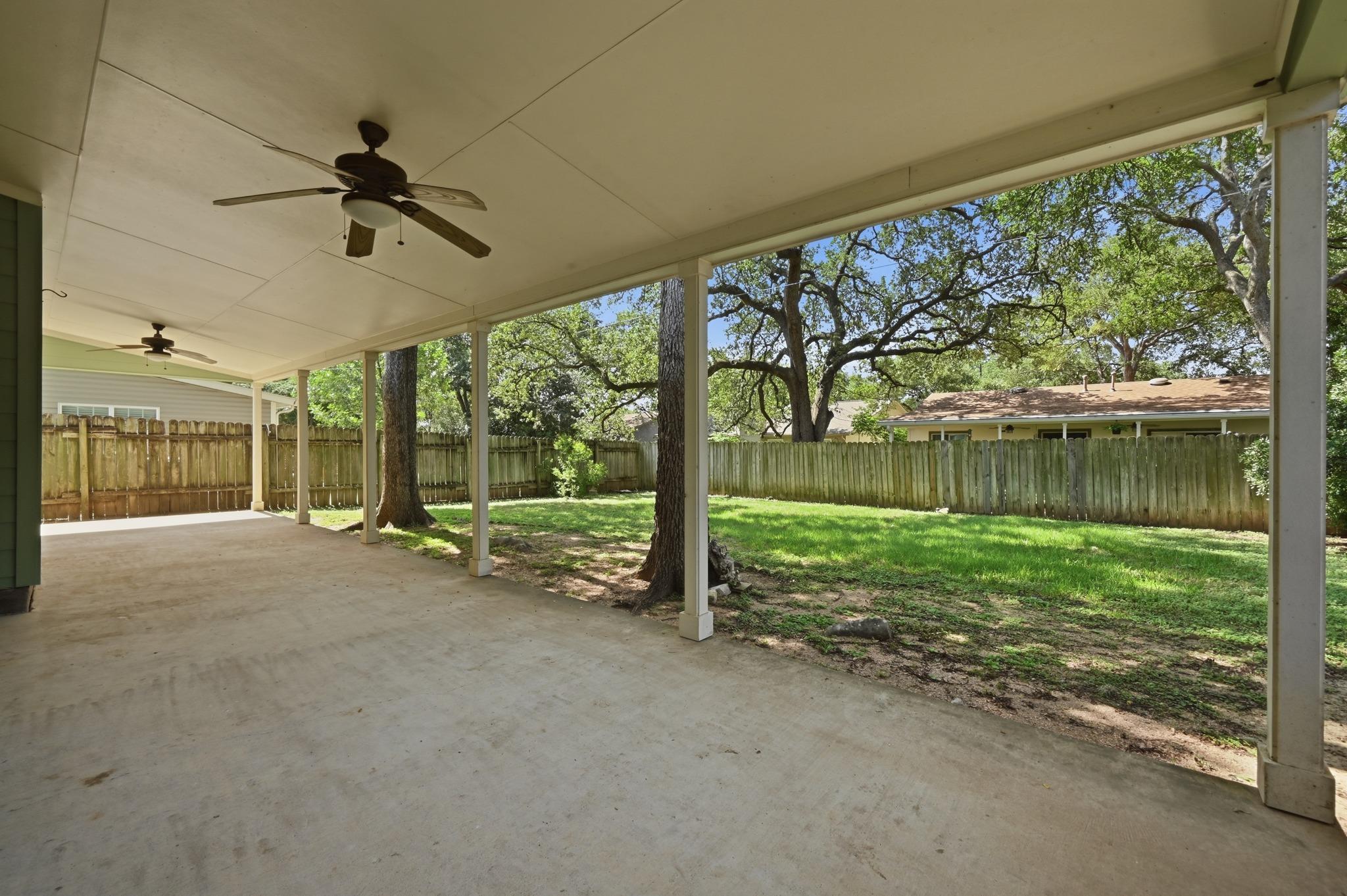 5509 Porsche LN