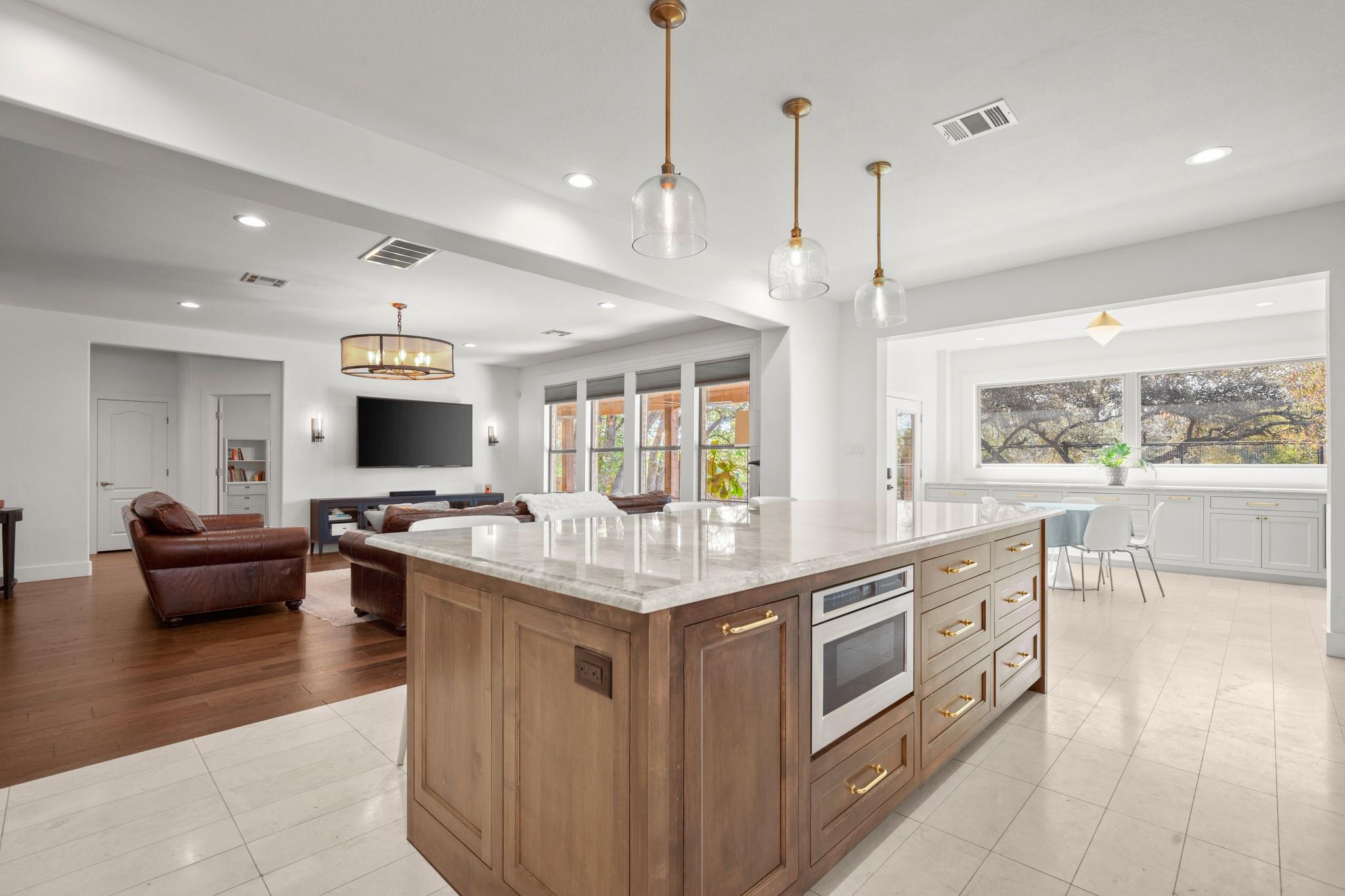 7805 Haggans LN, Austin