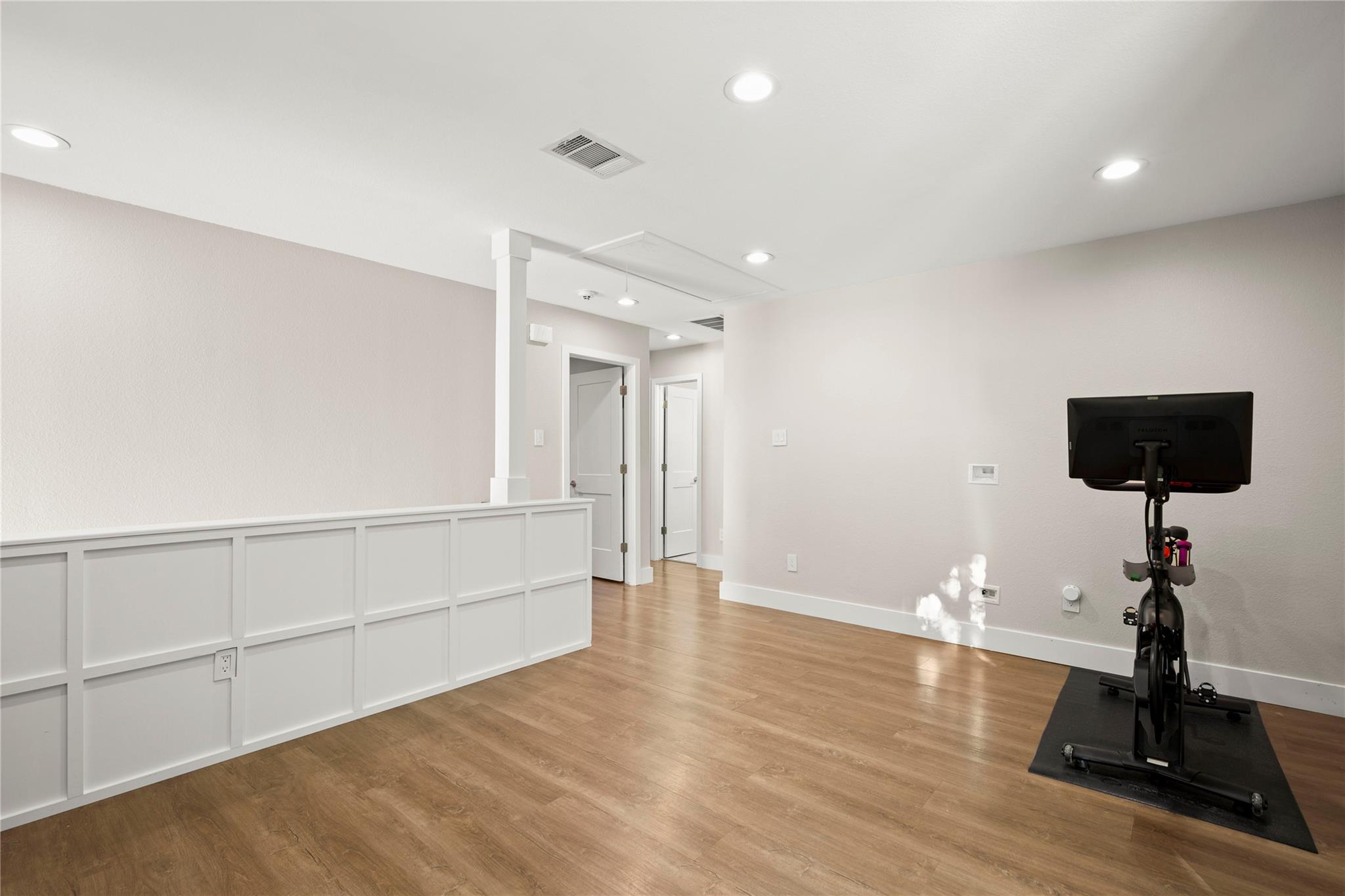 1301 Canon Yeomans TRL