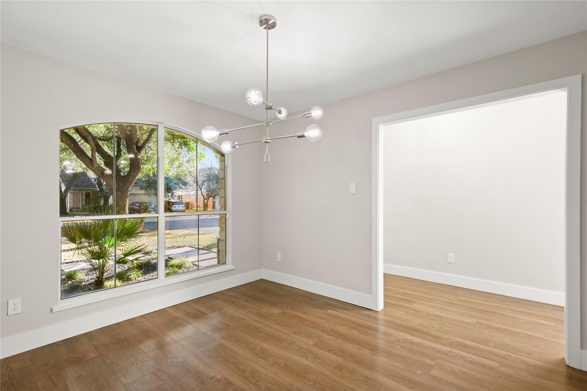 1301 Canon Yeomans TRL