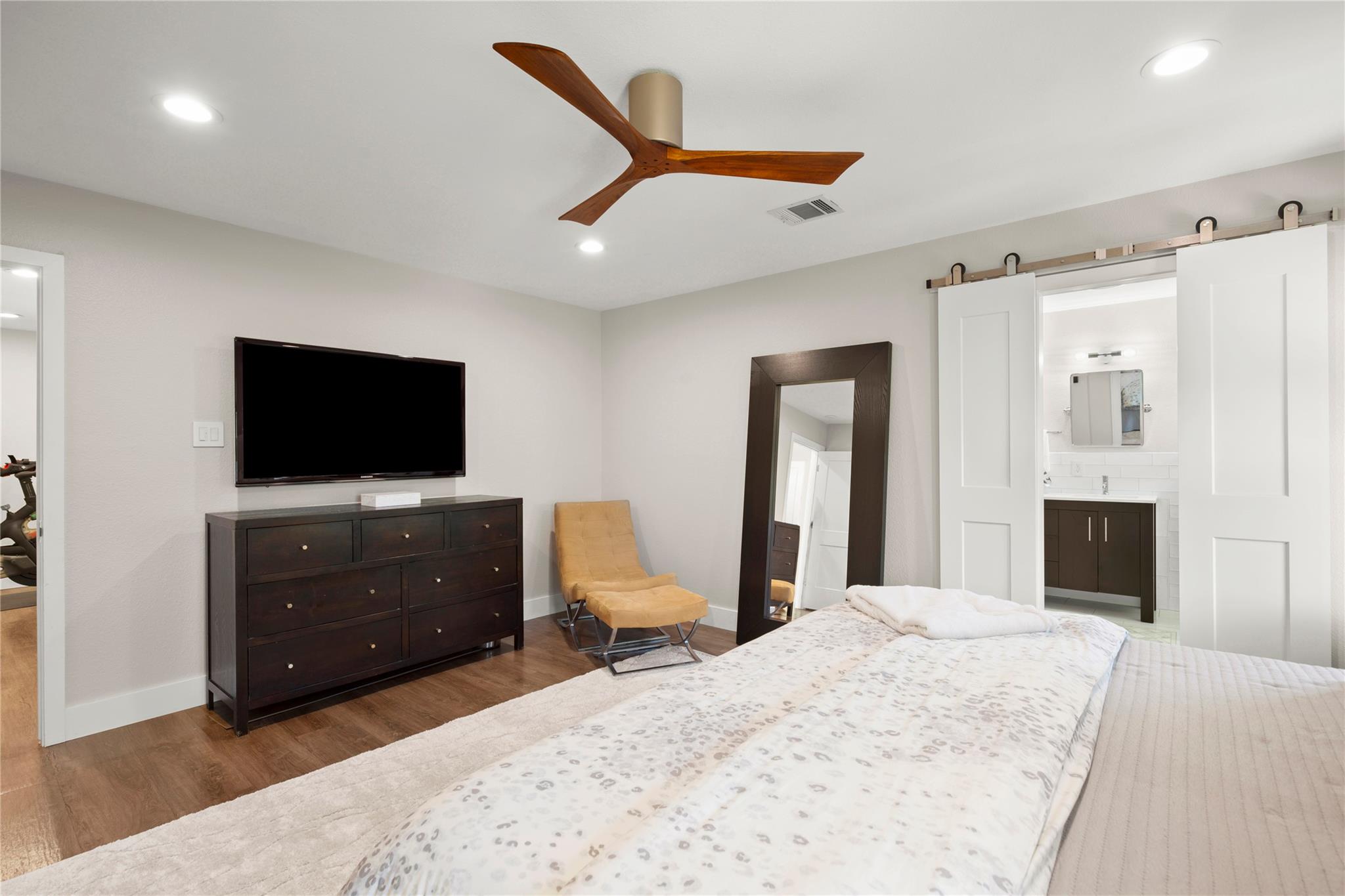 1301 Canon Yeomans TRL