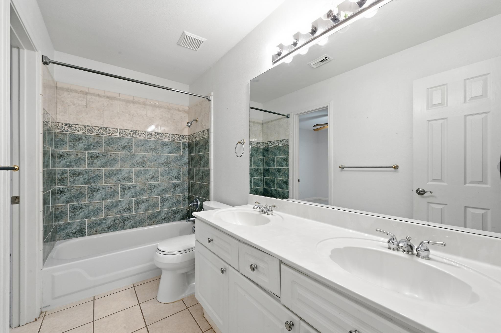 11318 Pebble Garden LN