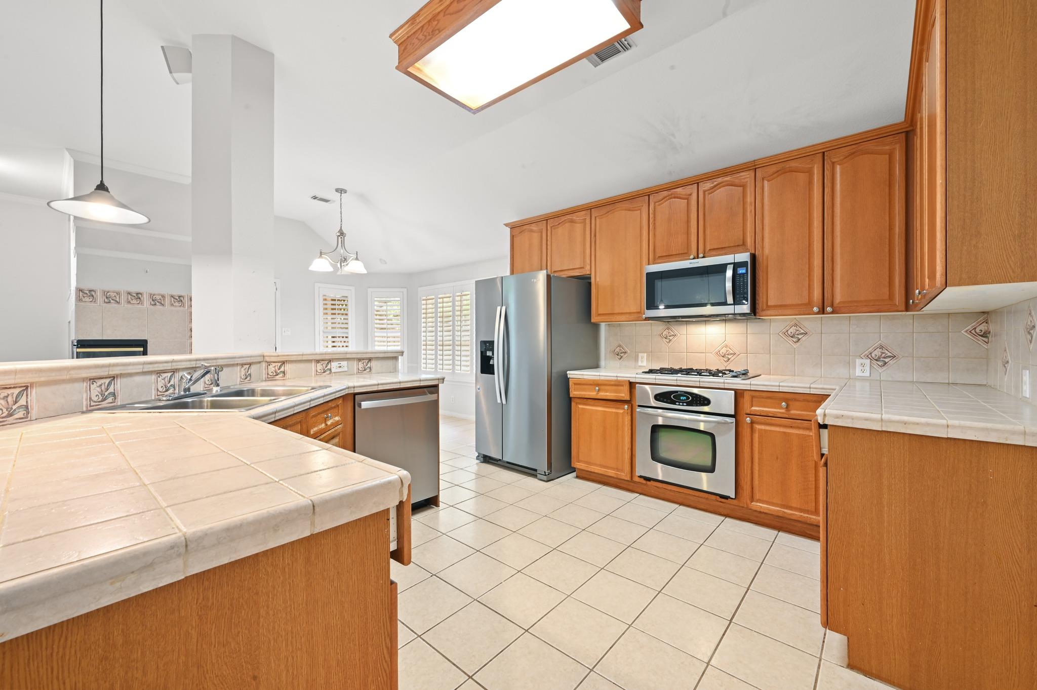 11318 Pebble Garden LN