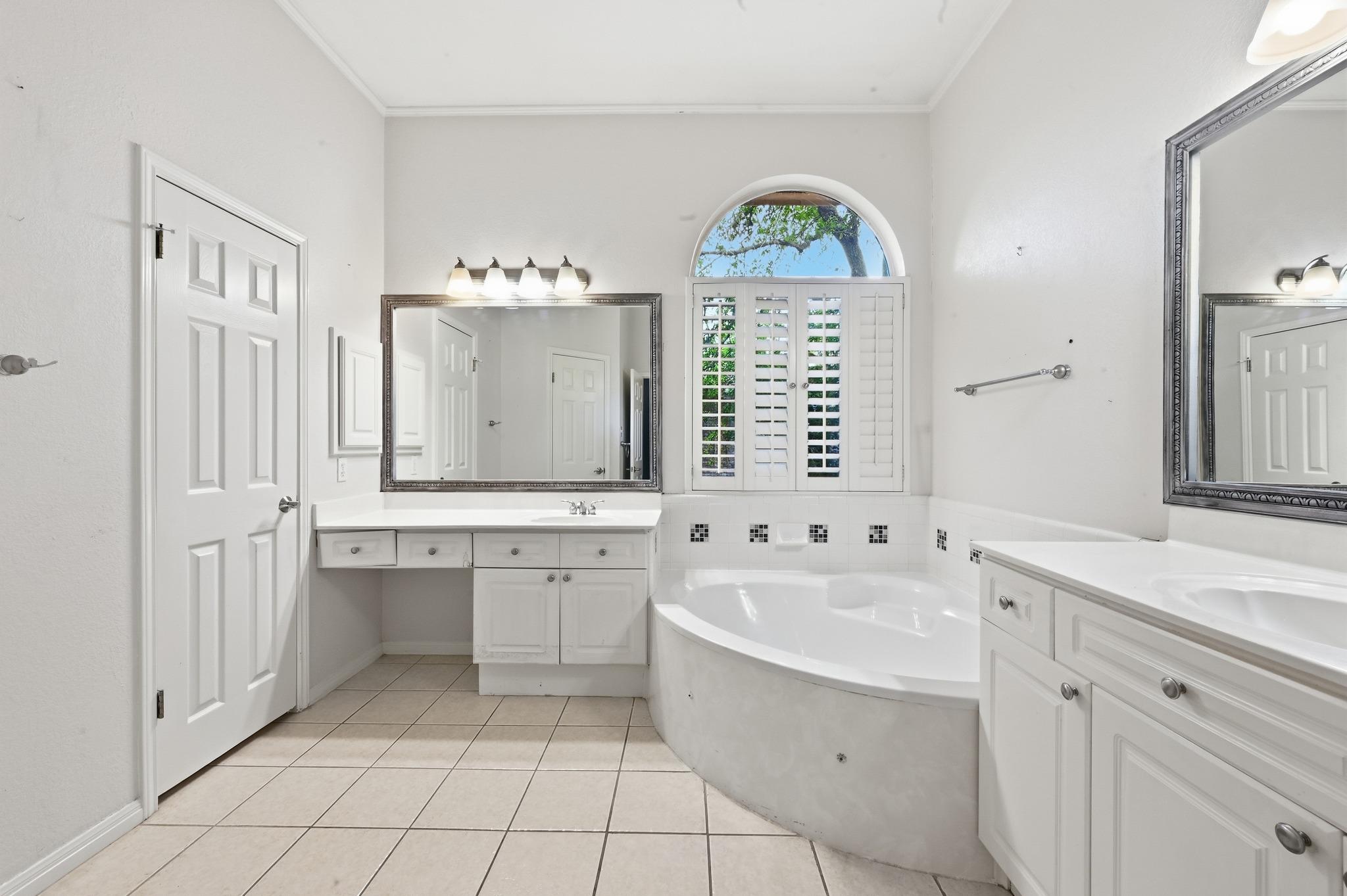 11318 Pebble Garden LN