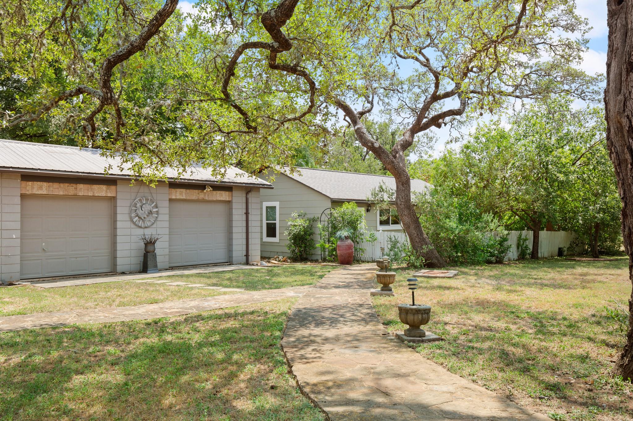 5613 Westview RD