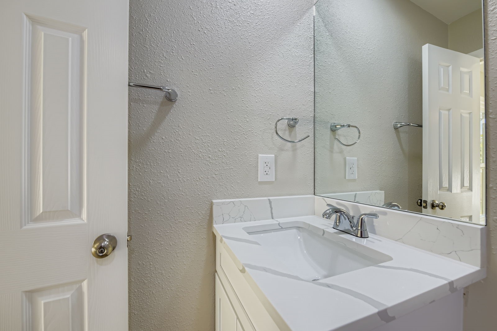 4220 Ken Michael Court